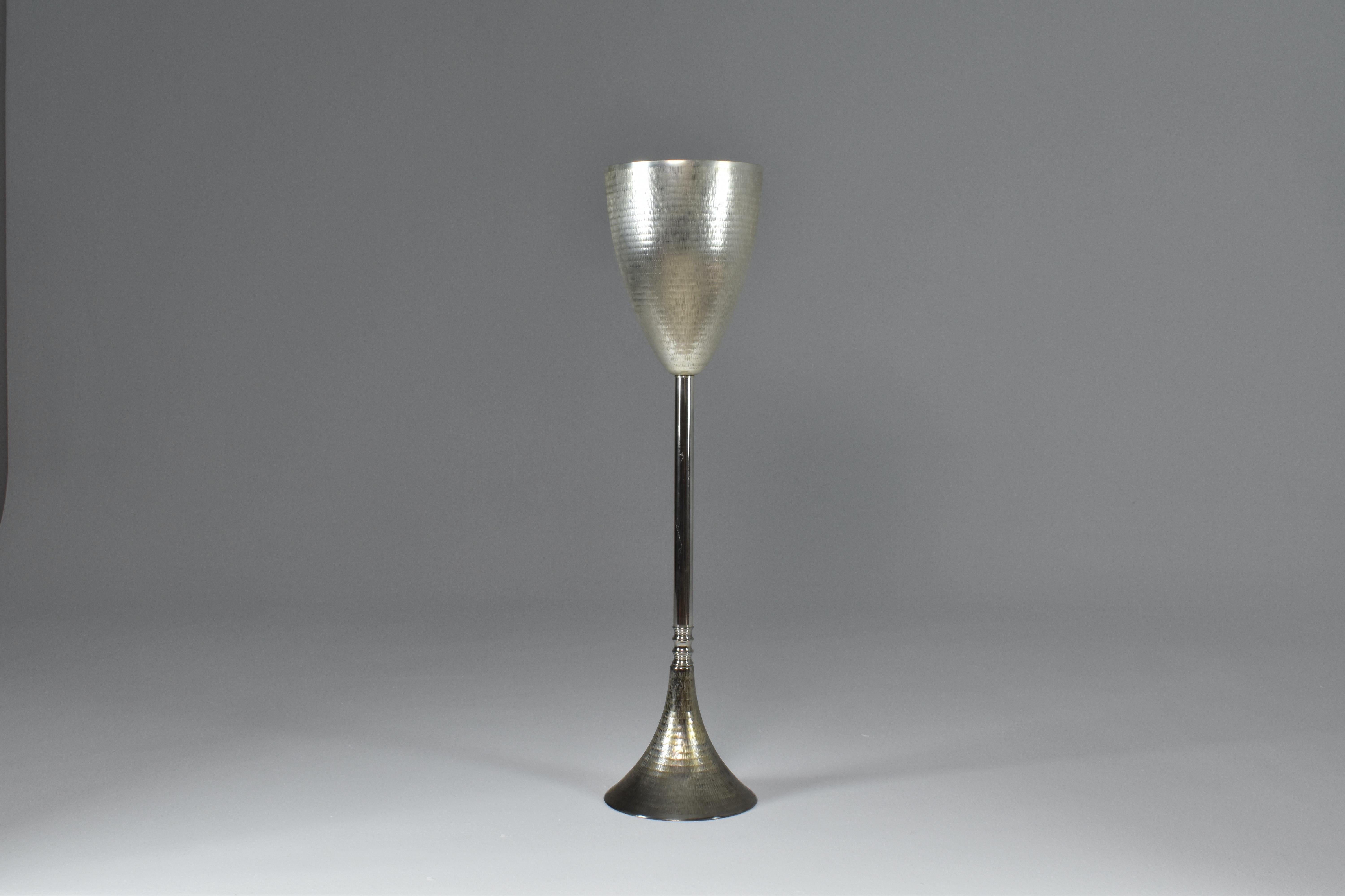 Contemporary made-to-measure handcrafted nickel-plated brass champagne or wine bucket stand with skillfully sculpted and handmade hammered details.
Designed by Jonathan Amar, handcrafted at his atelier in Rabat. 

A standout accessory for high-end