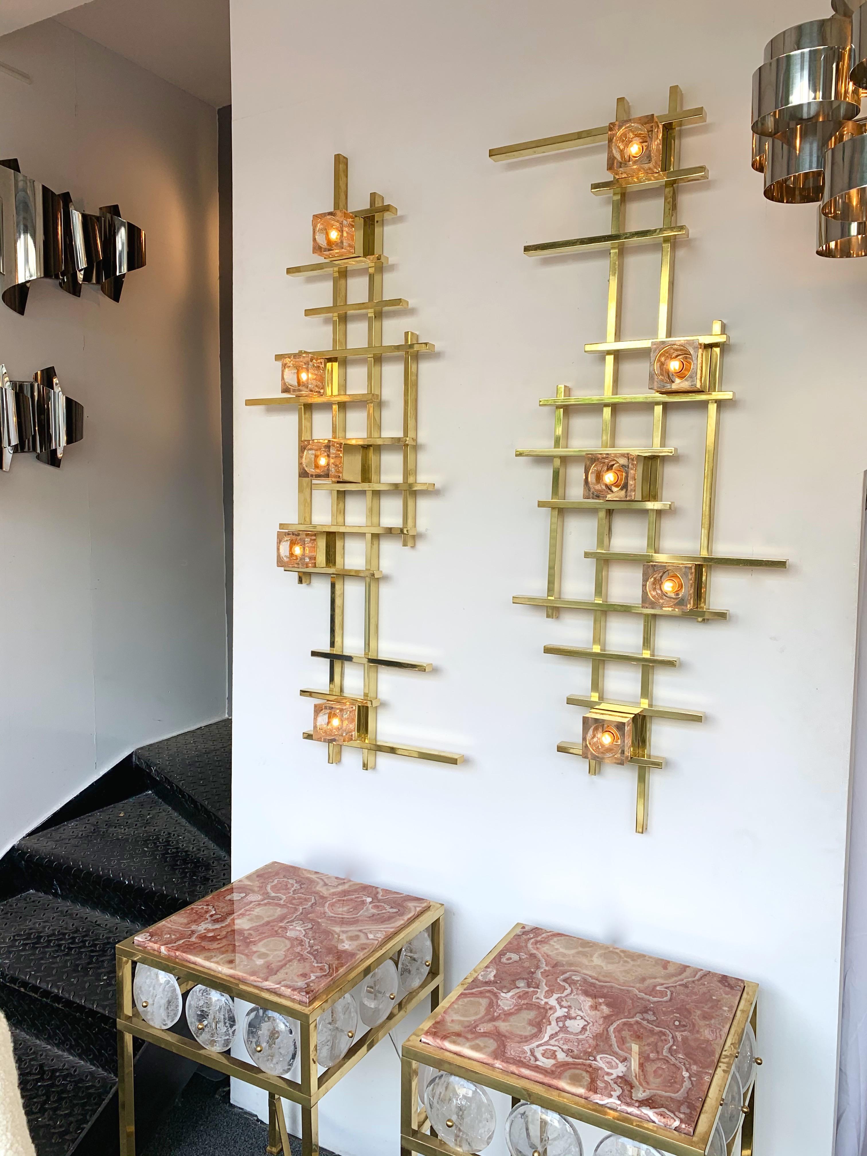 Pair of Contemporary Brass Murano Glass Cubic Sconces, Italy For Sale 4