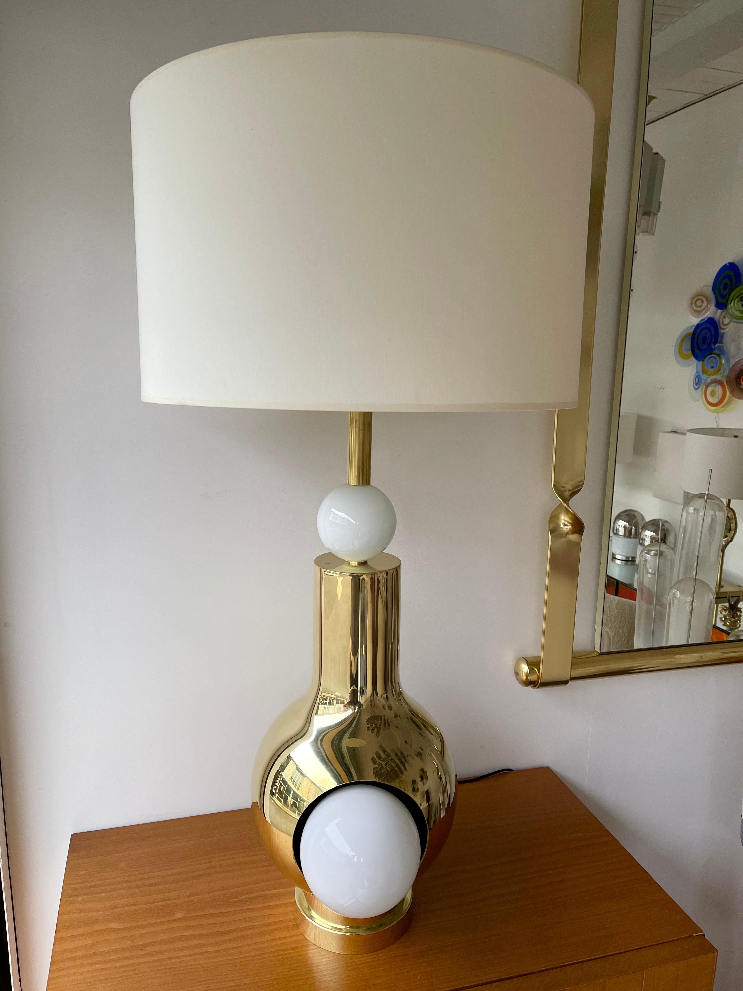 Contemporary Brass Pair of Eyes Ball Lamps, Italy For Sale 4