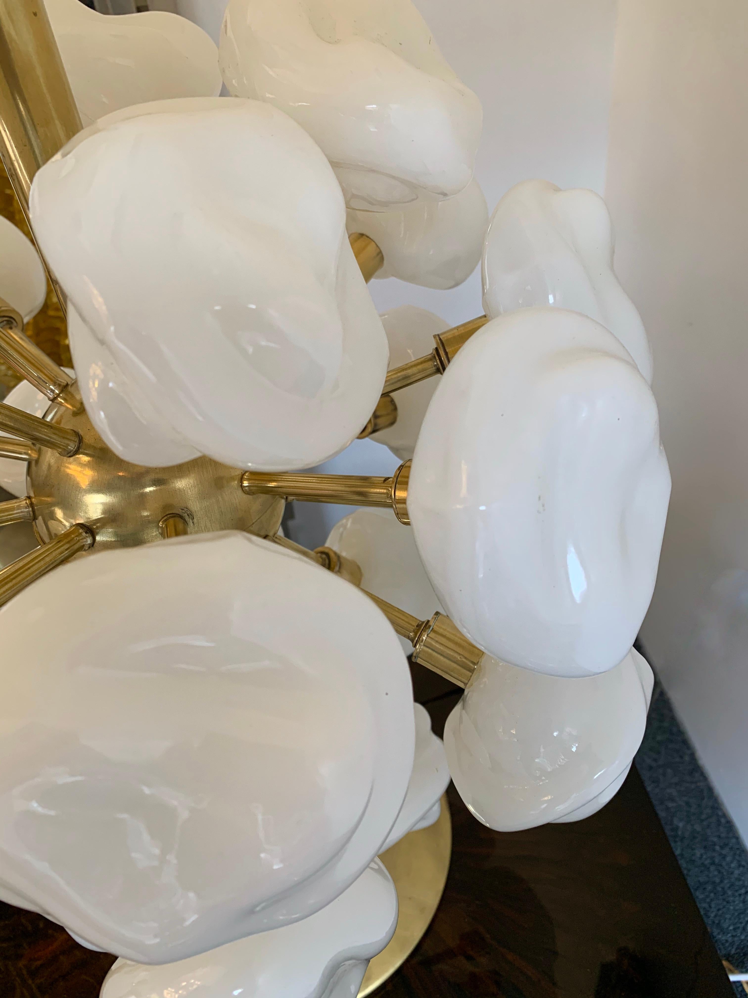 Lampe nuage contemporaine en laiton, Spoutnik, verre de Murano, Italie Neuf - En vente à SAINT-OUEN, FR