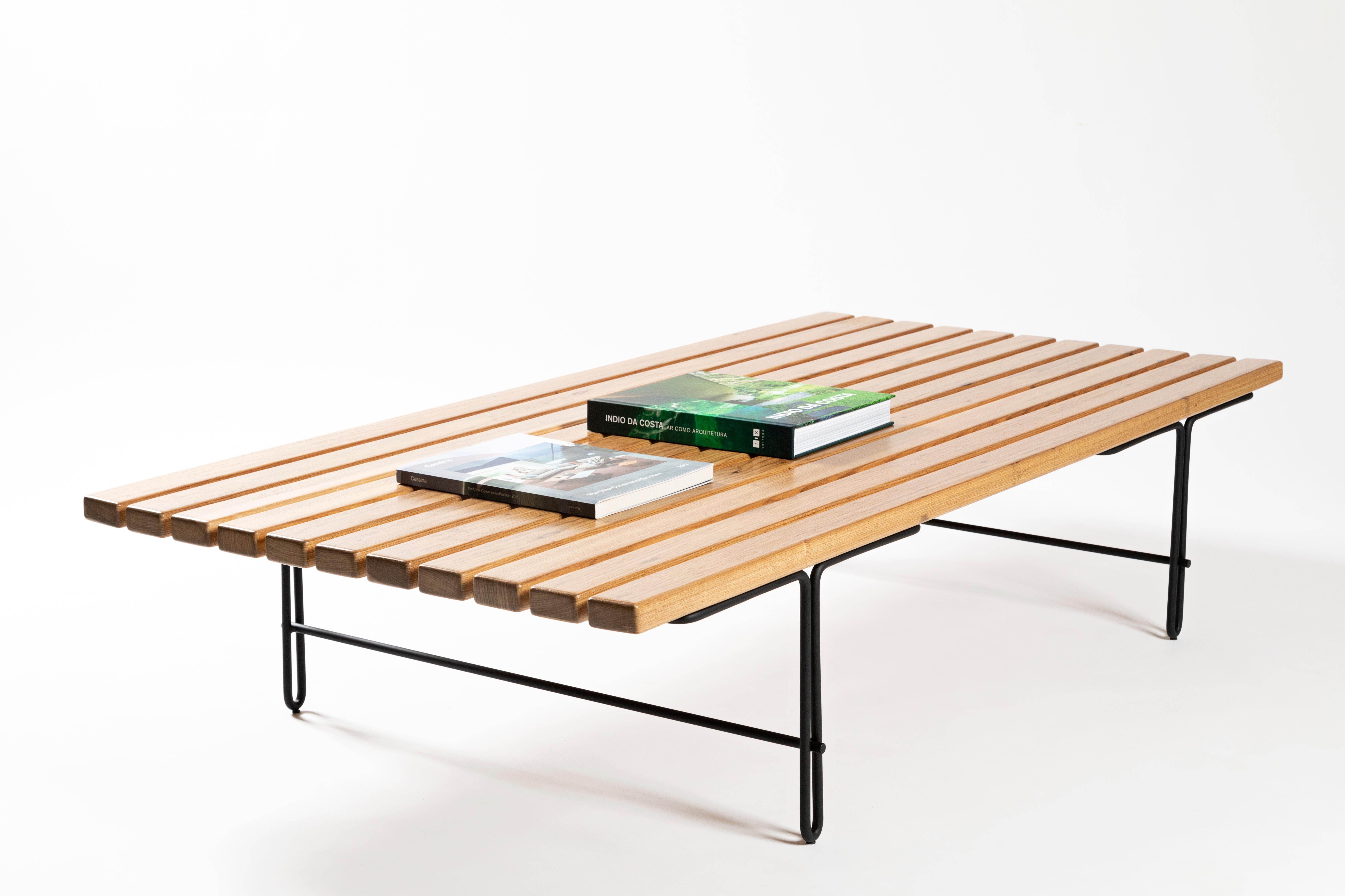 Minimaliste Table basse brésilienne minimaliste en bois massif « Ruy » de Samuel Lamas en vente