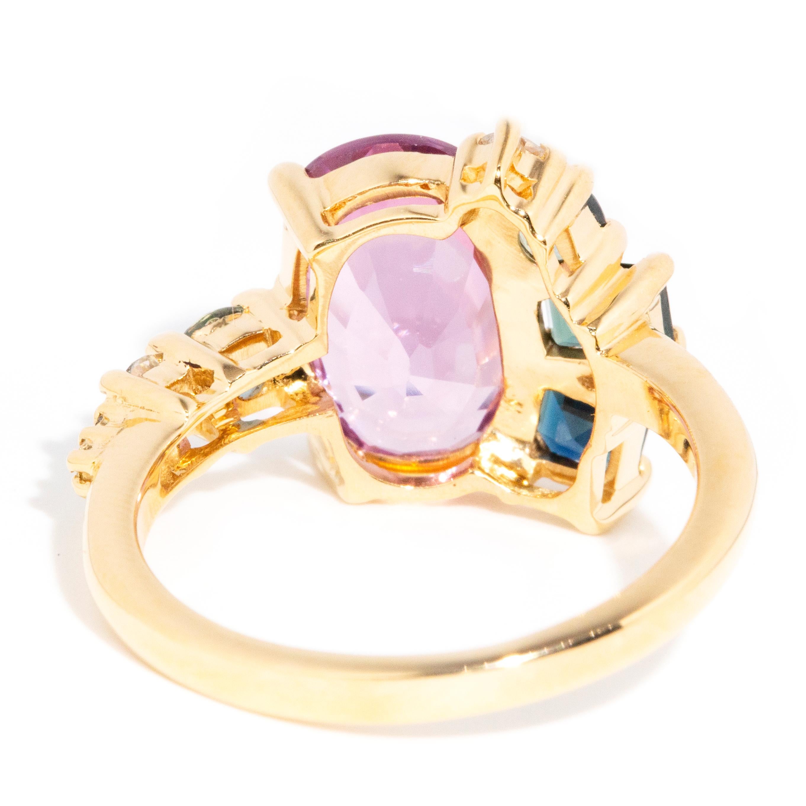 Contemporary Bright Pink Spinel Sapphire and Diamond 18 Carat Yellow Gold Ring 4