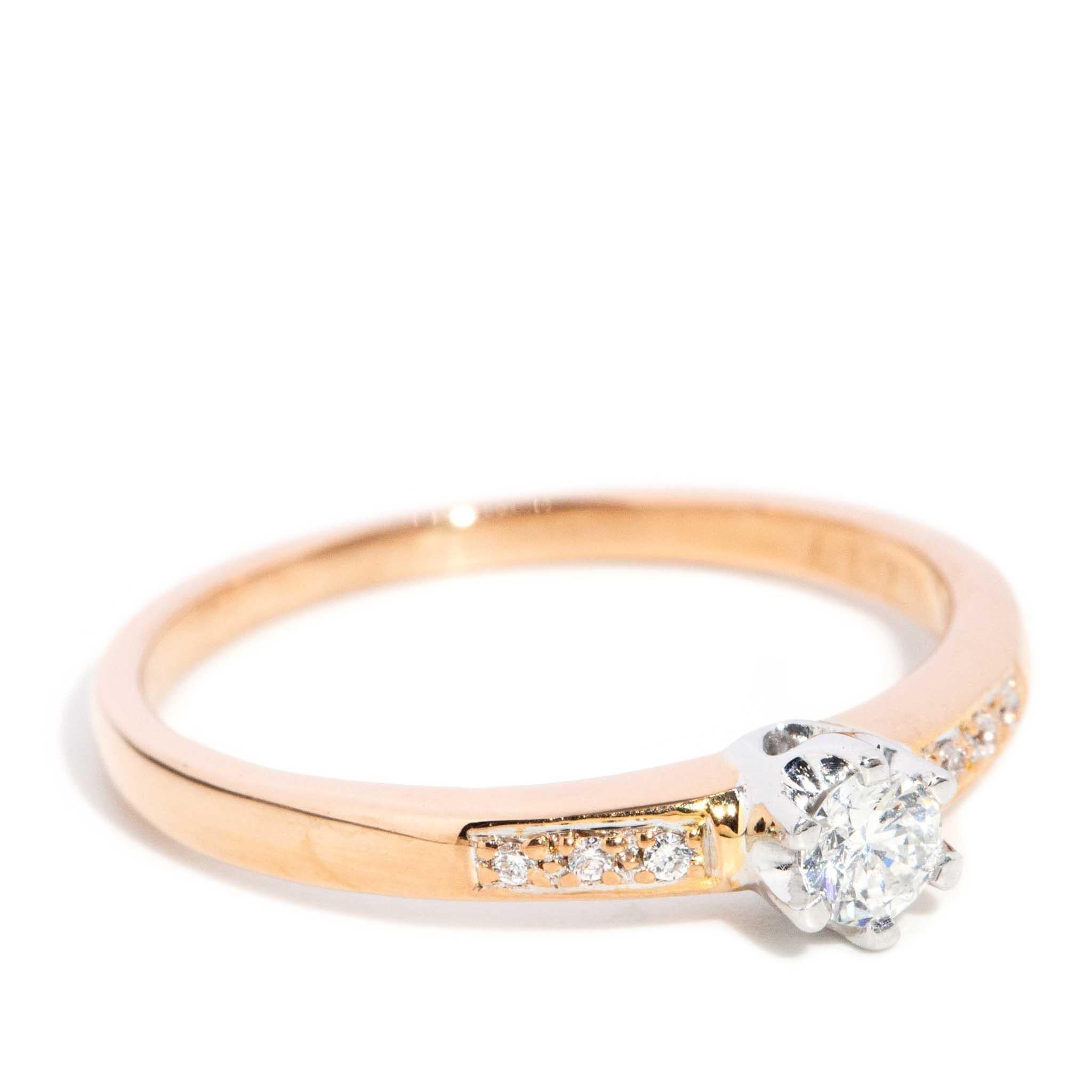 Contemporary Brilliant Diamond Ring 18 Karat Weiß- und Rotgold (Zeitgenössisch) im Angebot