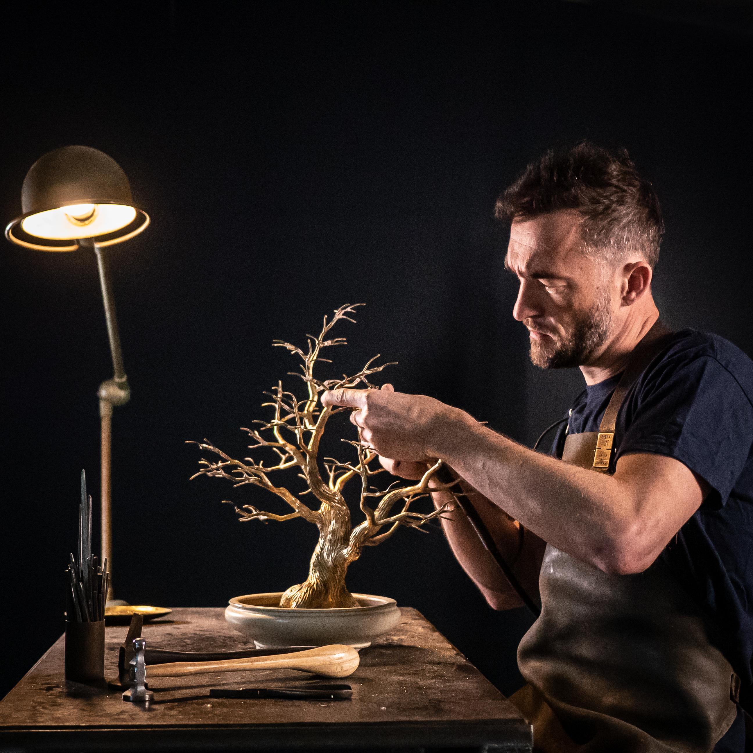 Zeitgenössische Bonsai-Mayflor-Skulptur aus Bronze und Gold von Pierre Salagnac, Frankreich im Angebot 6