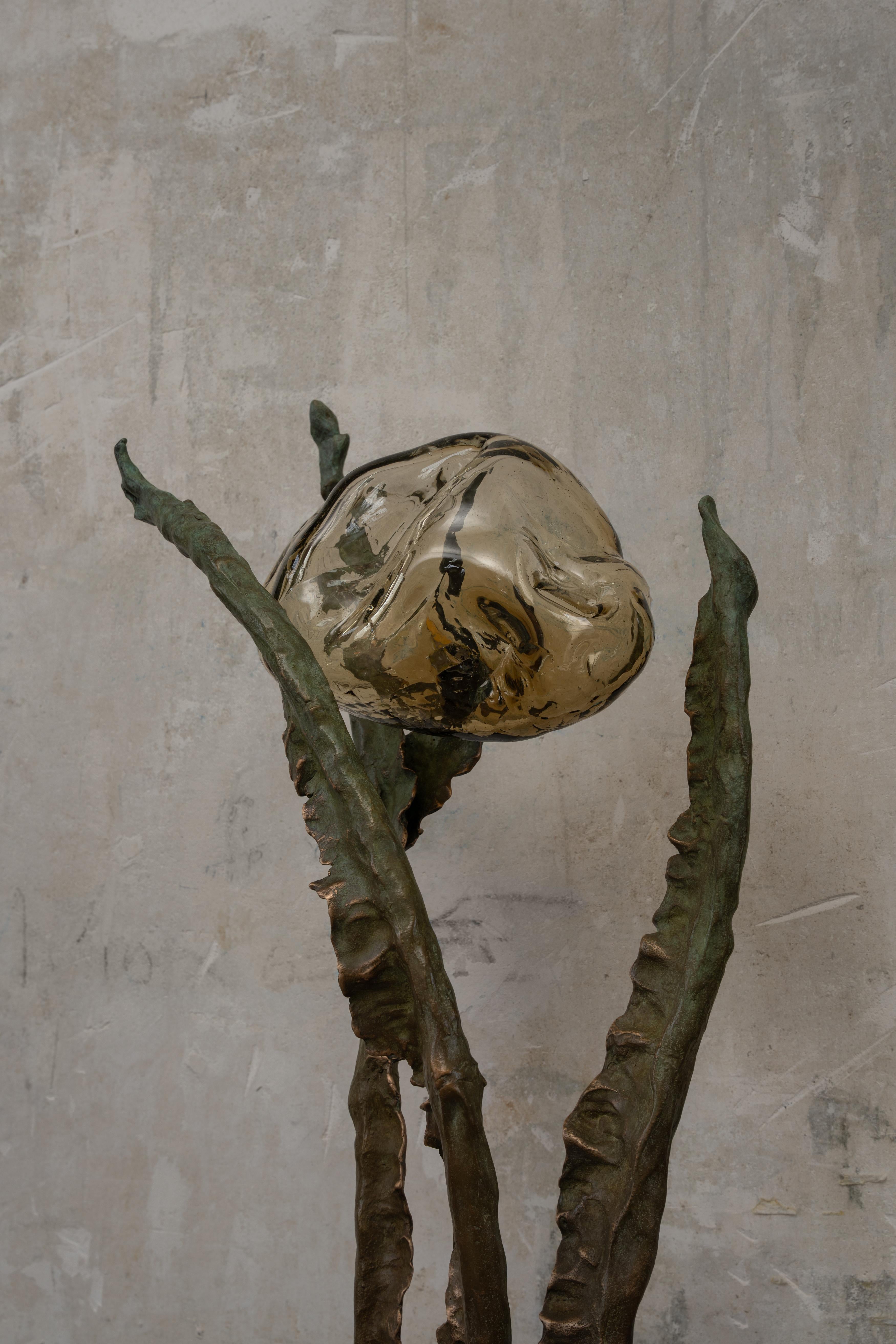 Lámpara de mesa contemporánea de bronce y vidrio soplado a mano, Francia en venta 4