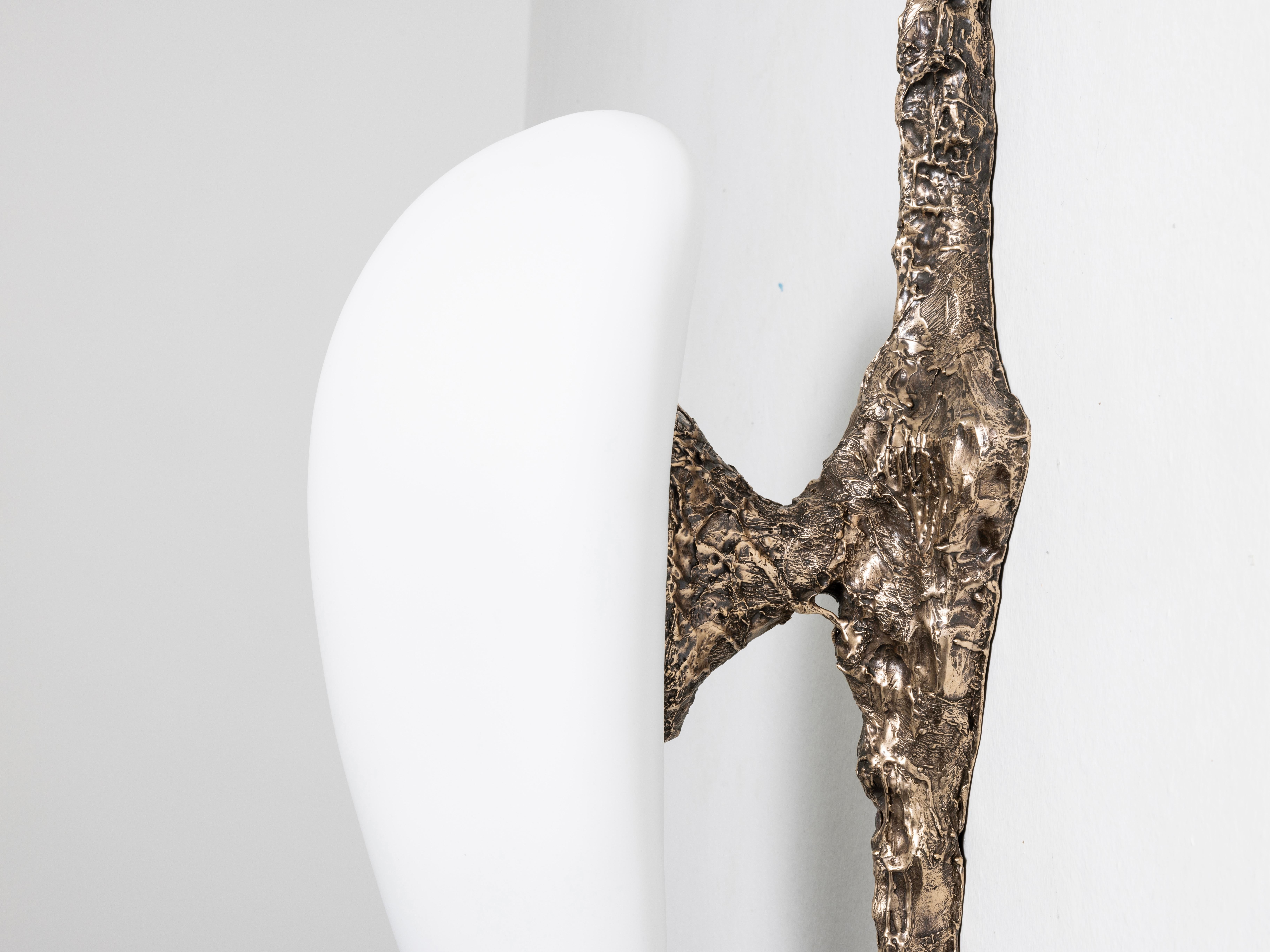 XXIe siècle et contemporain Appliques contemporaines en bronze et porcelaine de William Guillon en vente