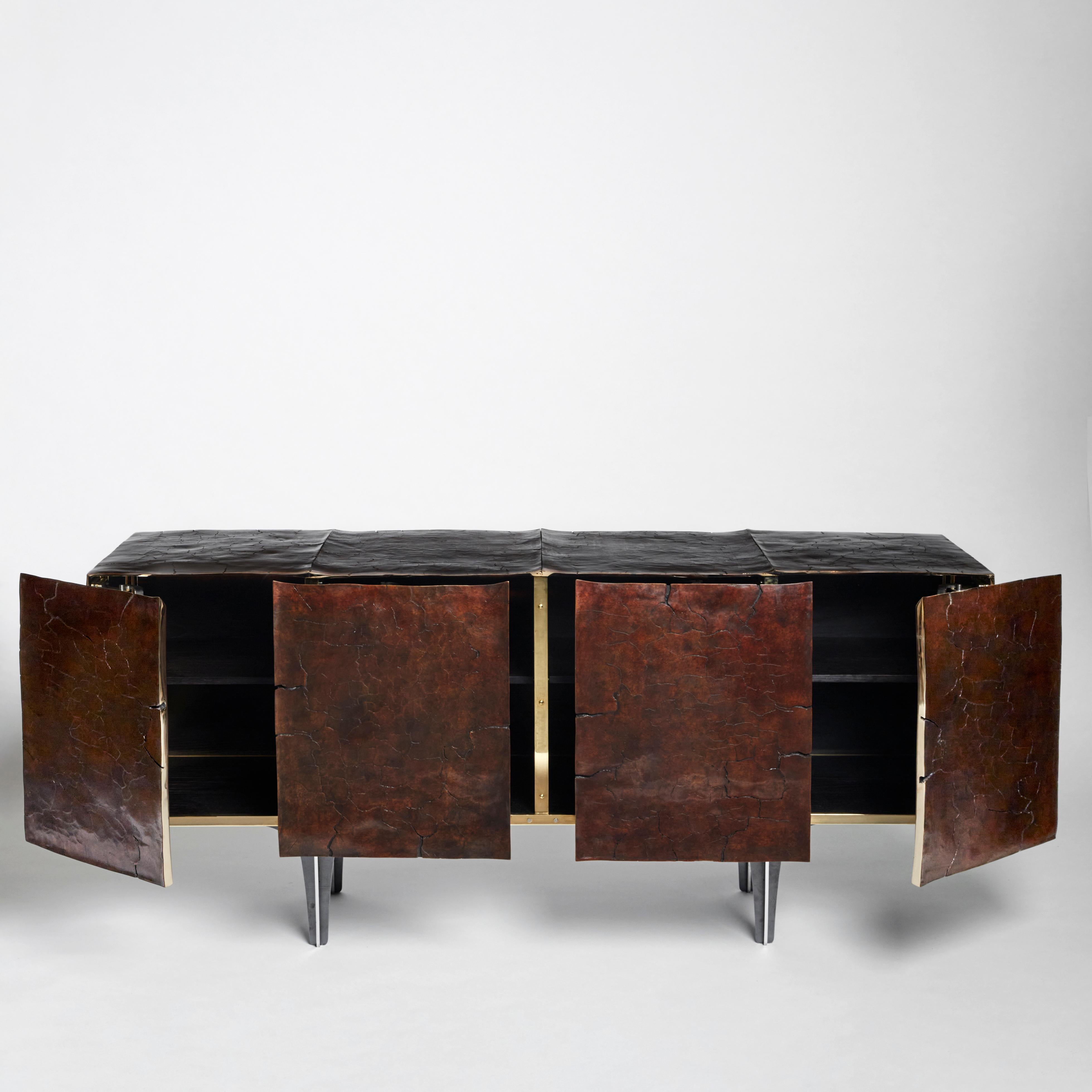 Organico moderno Credenza contemporanea in bronzo e legno di Erwan Boulloud, Francia in vendita