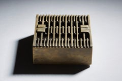 Zeitgenössischer Aschenbecher aus Bronze, LINES von Reda Amalou