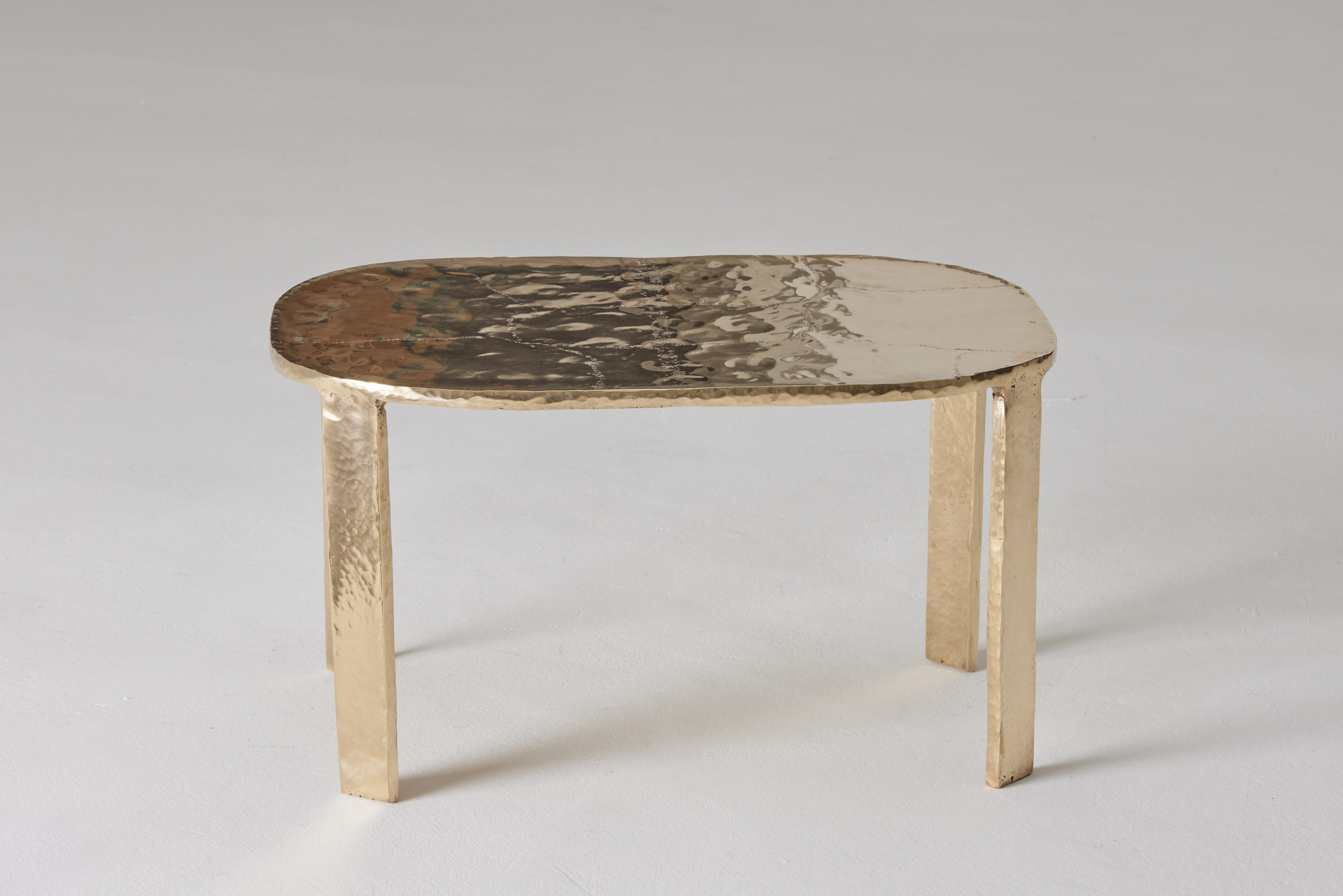 Auréas Side Tables by Colo Studio
Material: Bronze, golden polish
Dimensions:
H 42 x 31 x 40 cm (Quantity: 3)
H 33 x 40 x 45 cm (Quantity: 1)
H 33 x 40 x 60 cm (Quantity: 1)
Year: 2024

Merging imagery of the domestic, the decorative and the