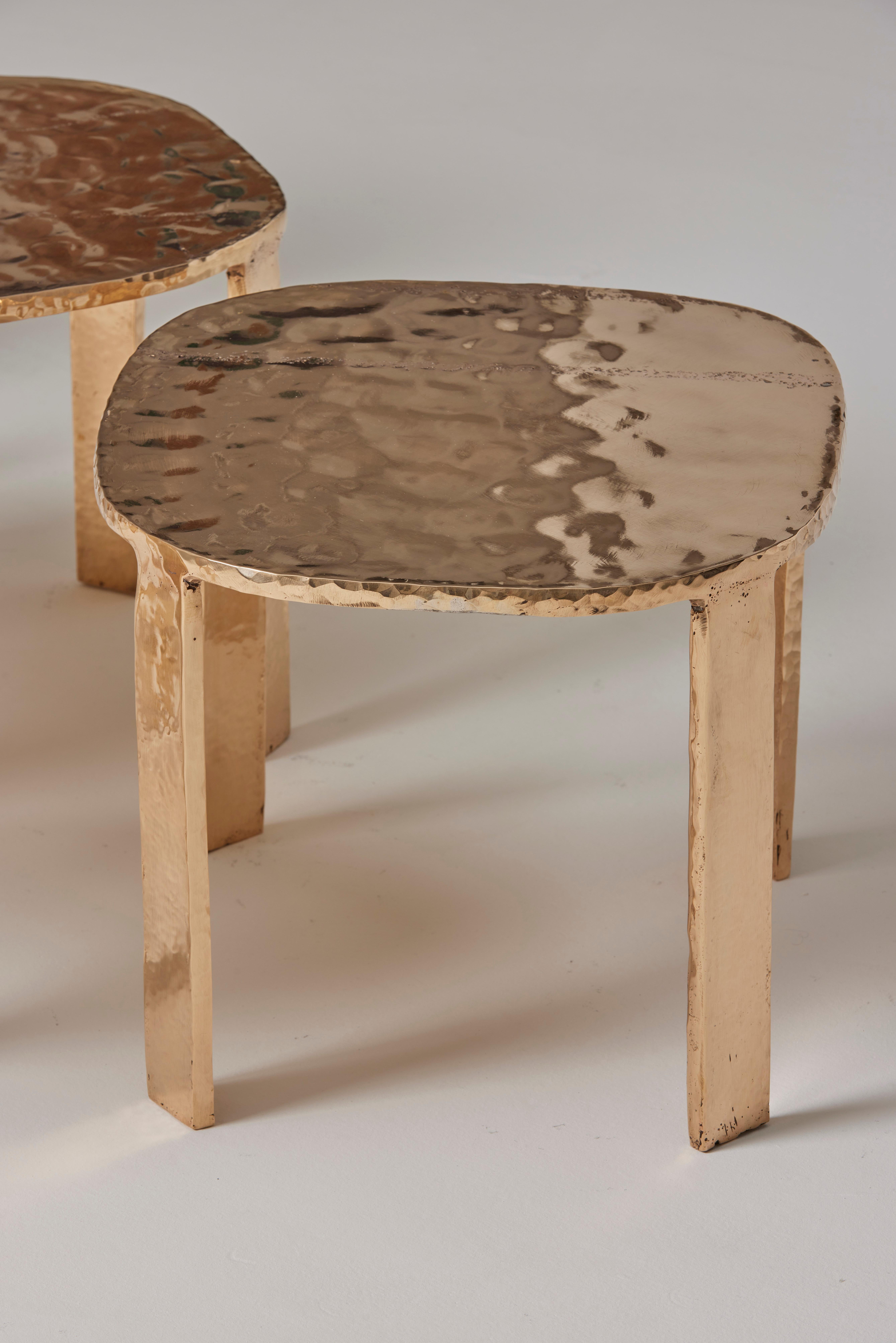 Table d'appoint contemporaine en bronze Auréas par Colo Studio, France Neuf - En vente à London, GB