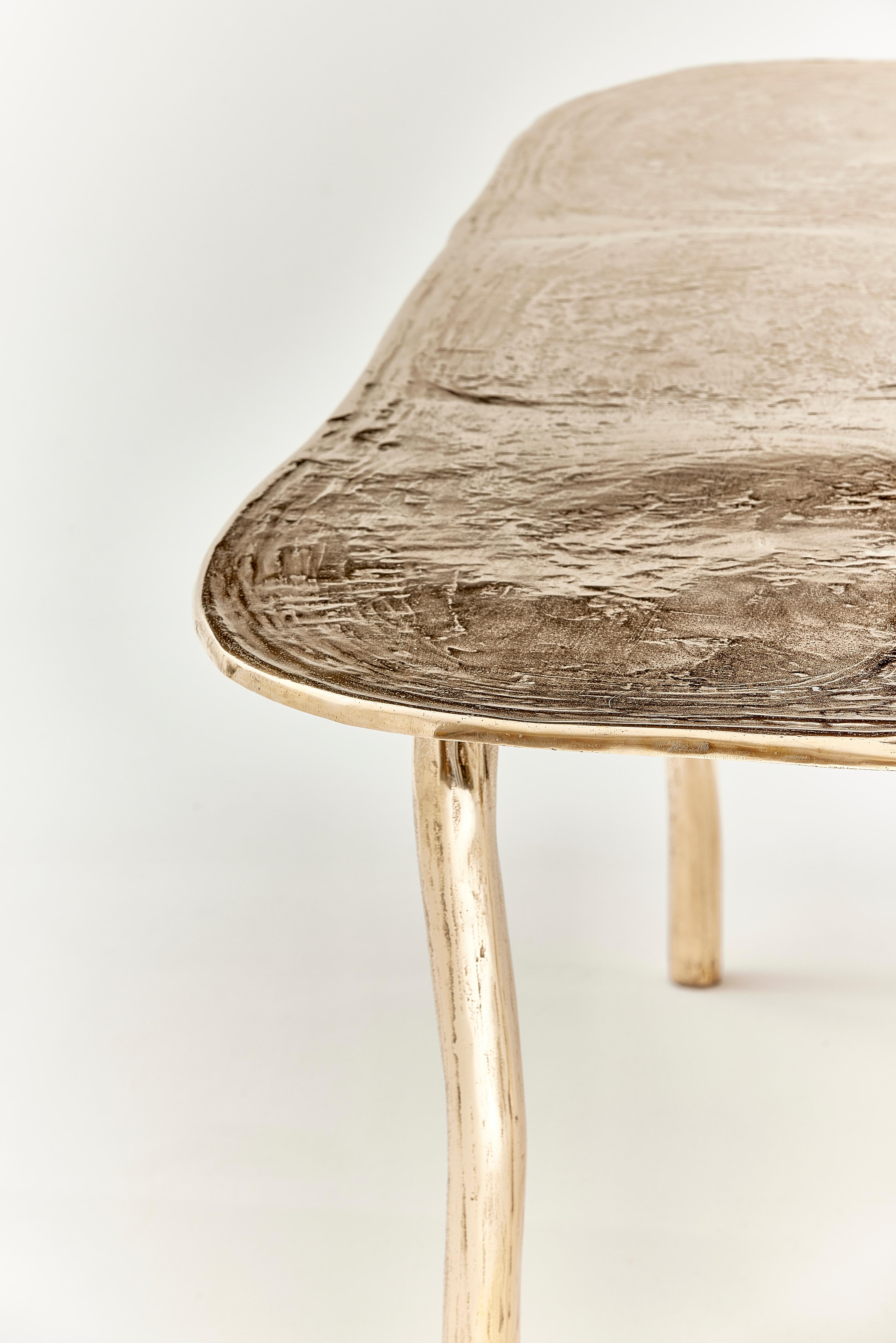 Mesa de Comedor Contemporánea Bronce Dorado Polaco de Colo Studio, Francia Siglo XXI y contemporáneo en venta