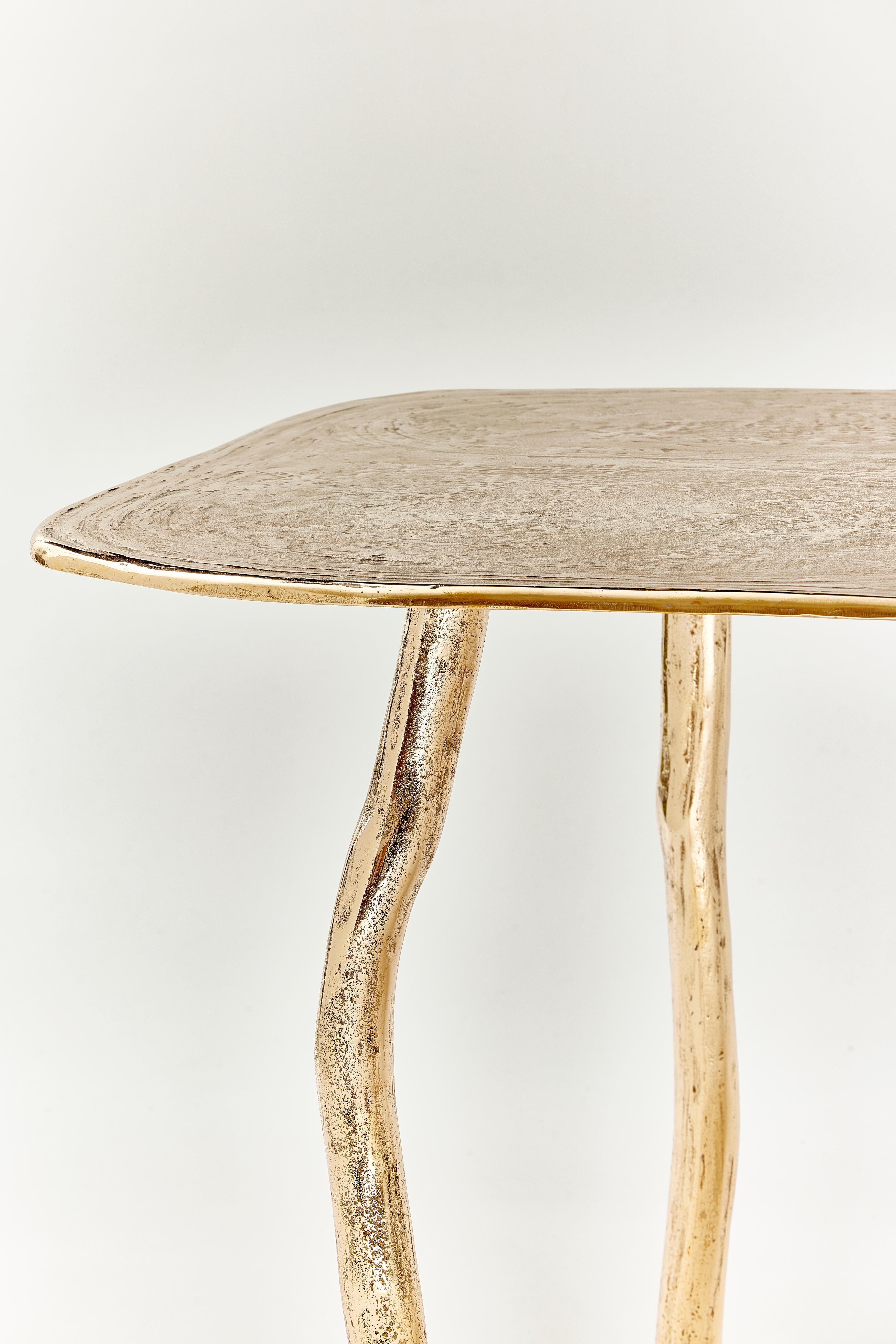 Mesa de Comedor Contemporánea Bronce Dorado Polaco de Colo Studio, Francia en venta 1