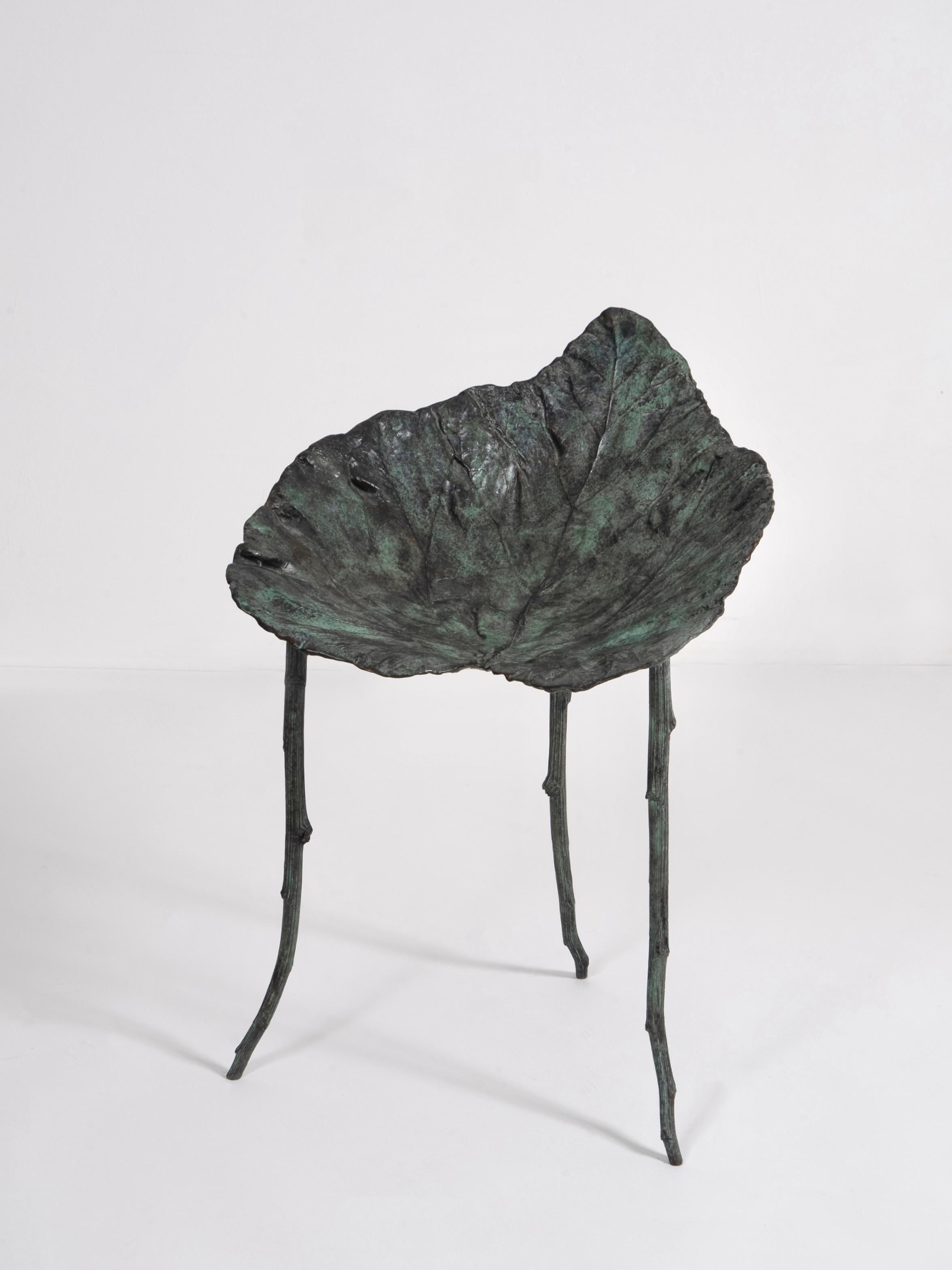 Zeitgenössischer Blätterstuhl aus Bronze von Clotilde Ancarani (Organische Moderne) im Angebot
