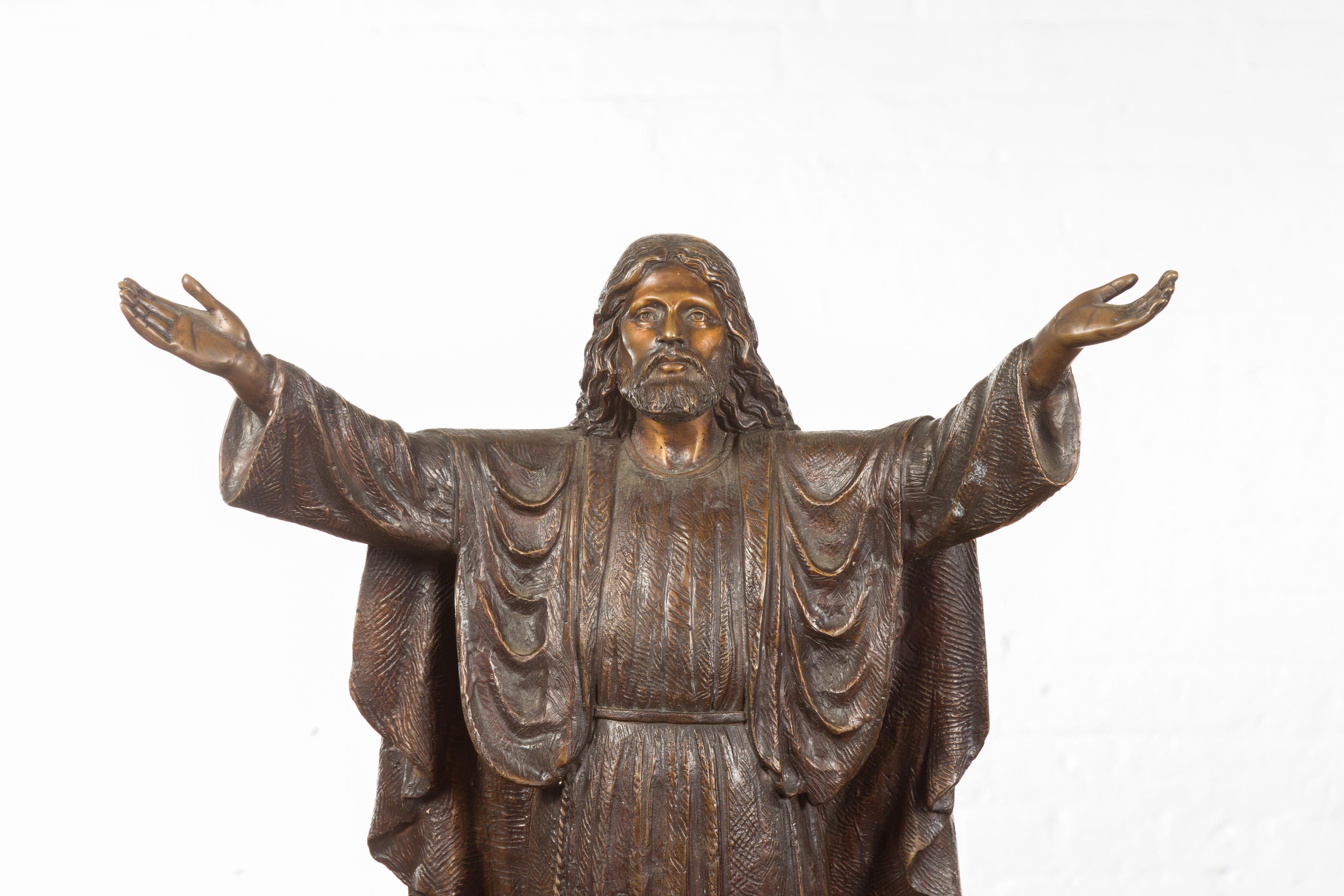 jesus arms open