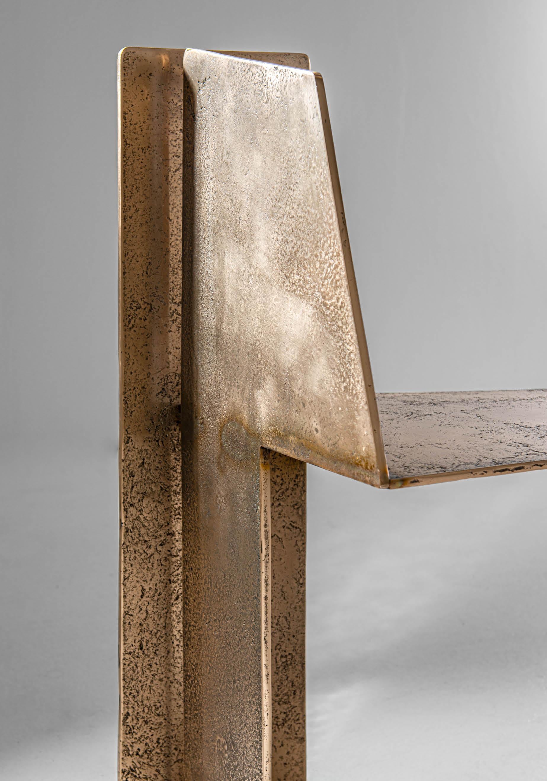 Italiano Sedia scultorea Cadrega in metallo bronzato Made in Italy di HESSENTIA in vendita