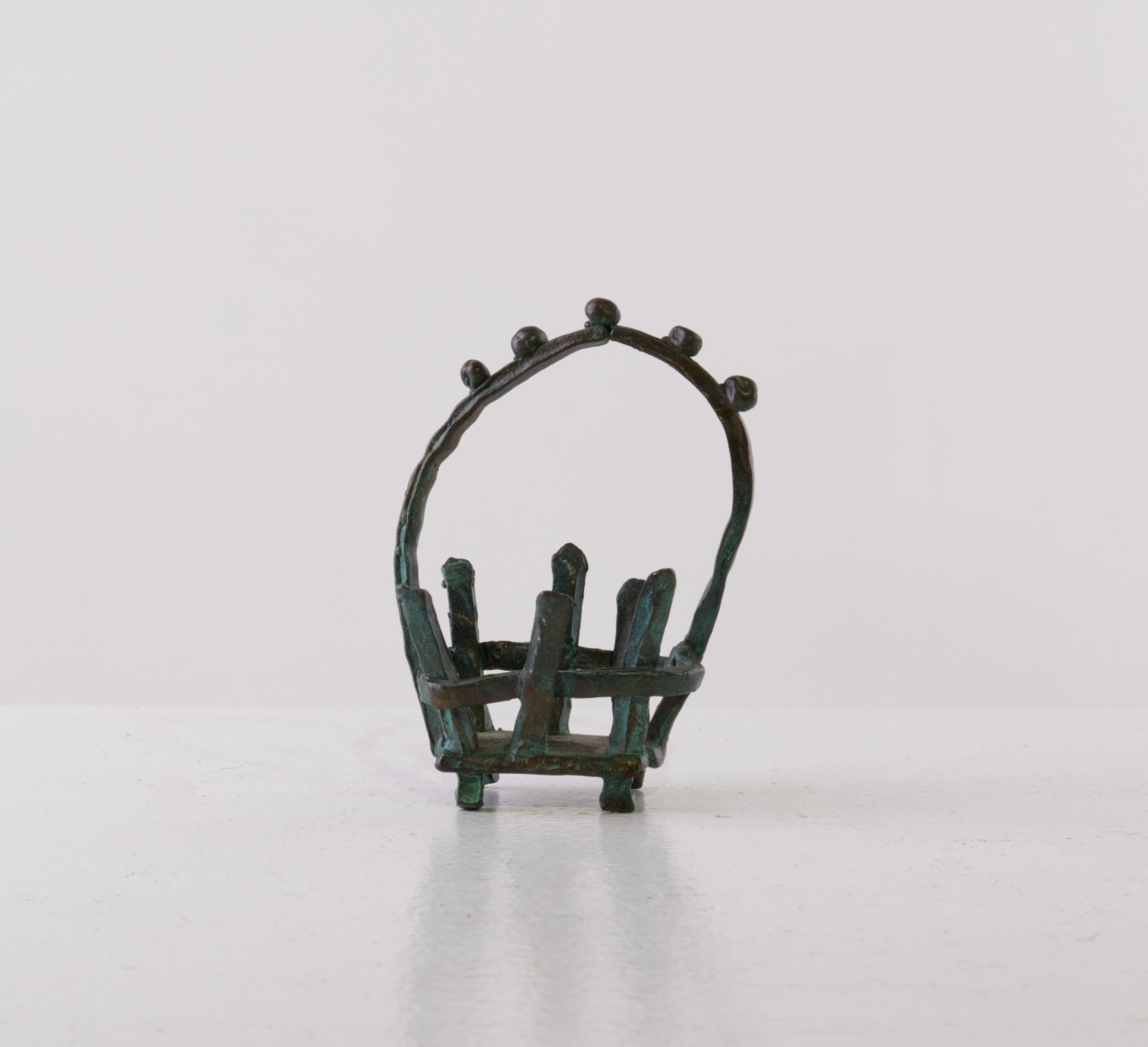 About 'Imaginary Friend' in Gudrun's words: This piece derives from the sing-song nineteenth century nursery rhyme that begins, “A-tisket, a-tasket, a green and yellow basket. I wrote a letter to my friend and on the way I list it… ”As a lonely