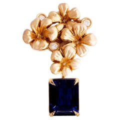 Contemporary Brooch in 18 Karat Rose Gold with Natural Sapphire and Diamonds