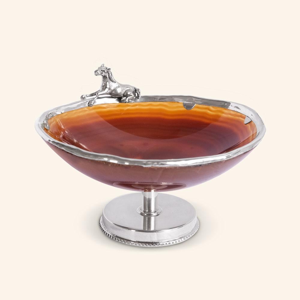 Contemporary Brown Agate Bowl with horse by Alcino Silversmith 1902 is a handcrafted piece in 925 Sterling Silver and natural brown agate, hammered and chiseled horse application handmade by excellent craftsmen, giving this piece a much higher
