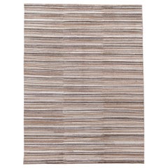 Tapis de sol contemporain en laine et soie rayée Brown