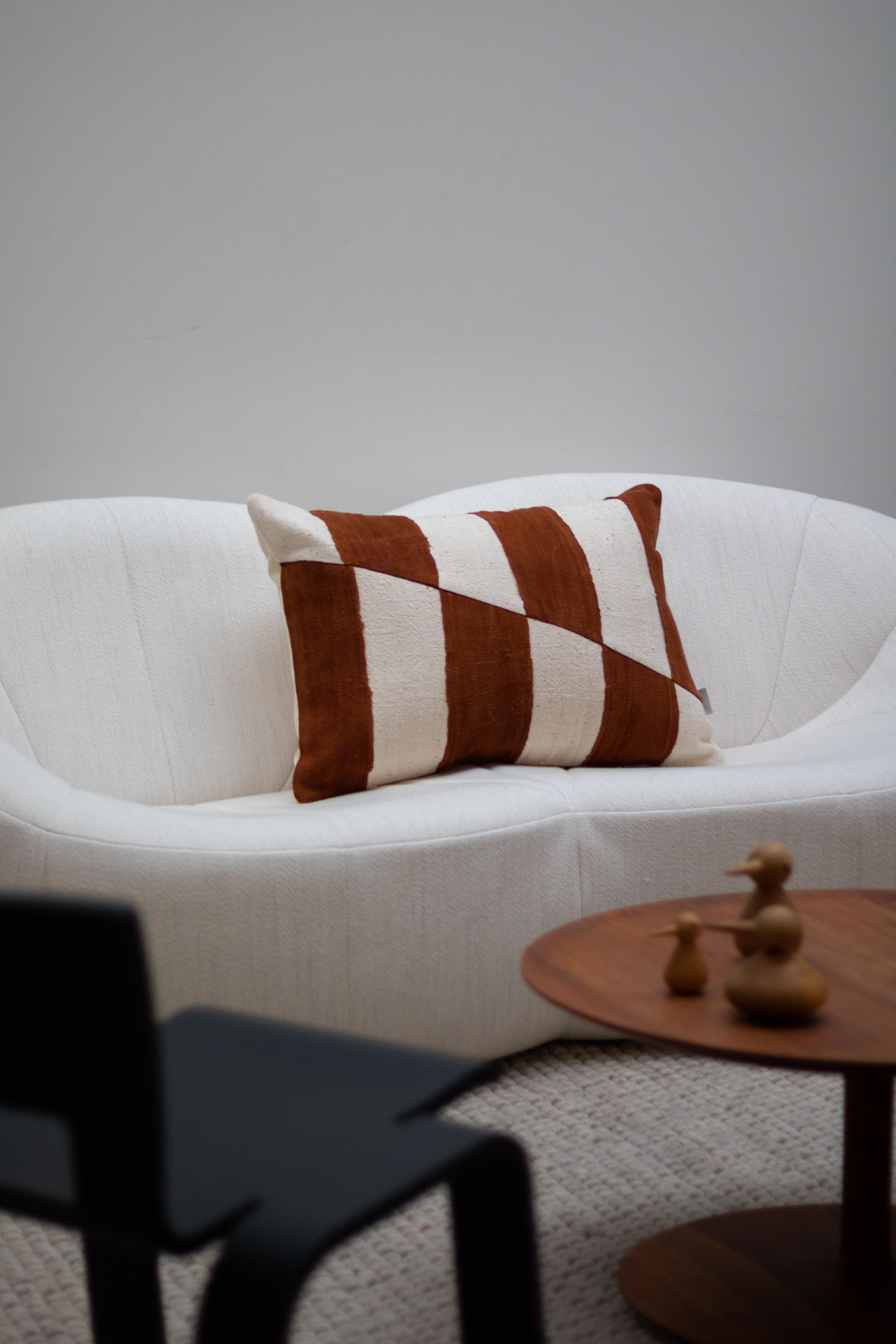 Dutch Contemporary Brown & White Cushion Cover from Handwoven Malian Cotton Fabrics For Sale