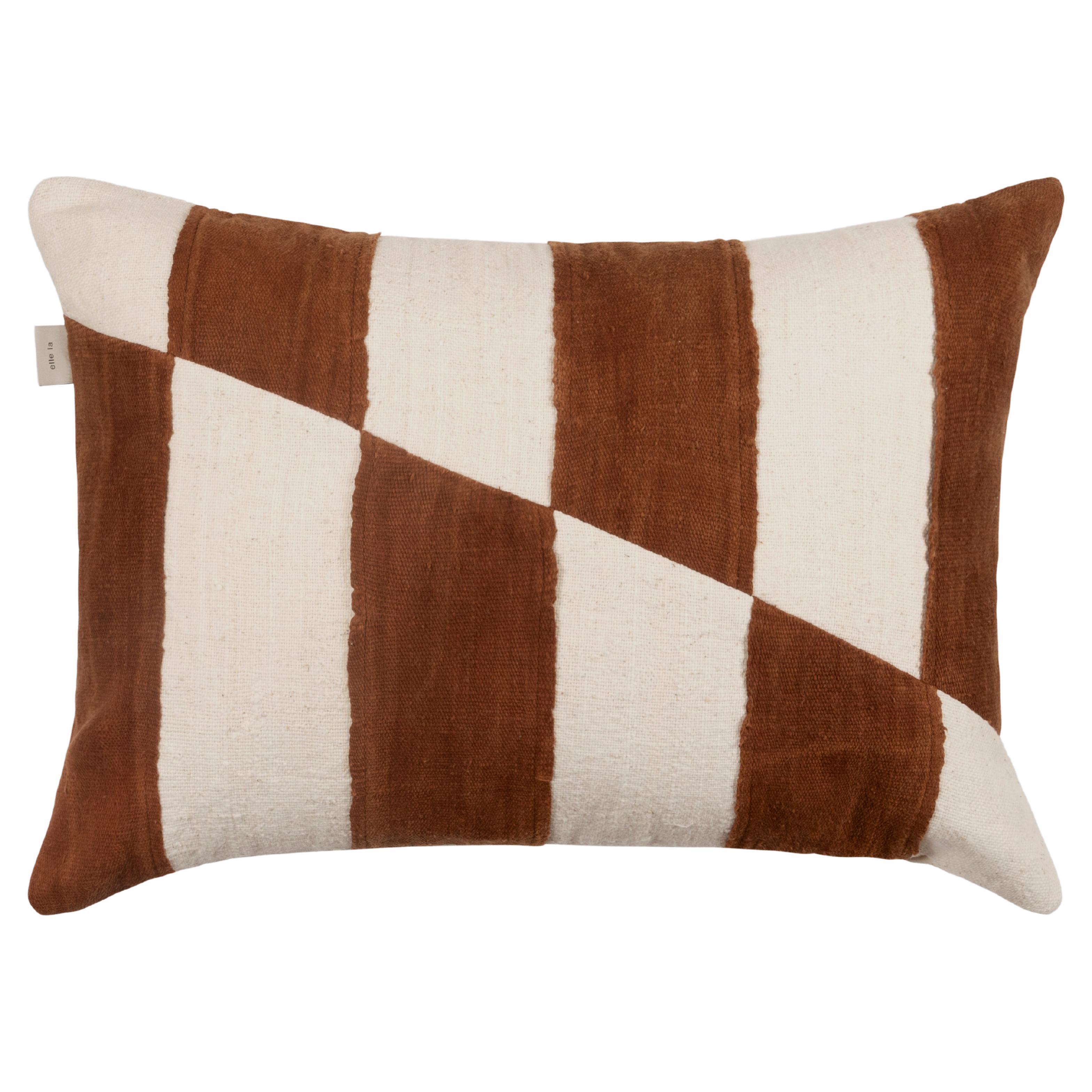 Contemporary Brown & White Cushion Cover from Handwoven Malian Cotton Fabrics For Sale