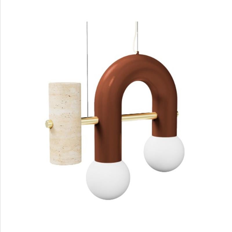 Laqué Pendentif Brutaliste Contemporain Pyppe Single III Laiton, Rose, Travertin par UTU en vente