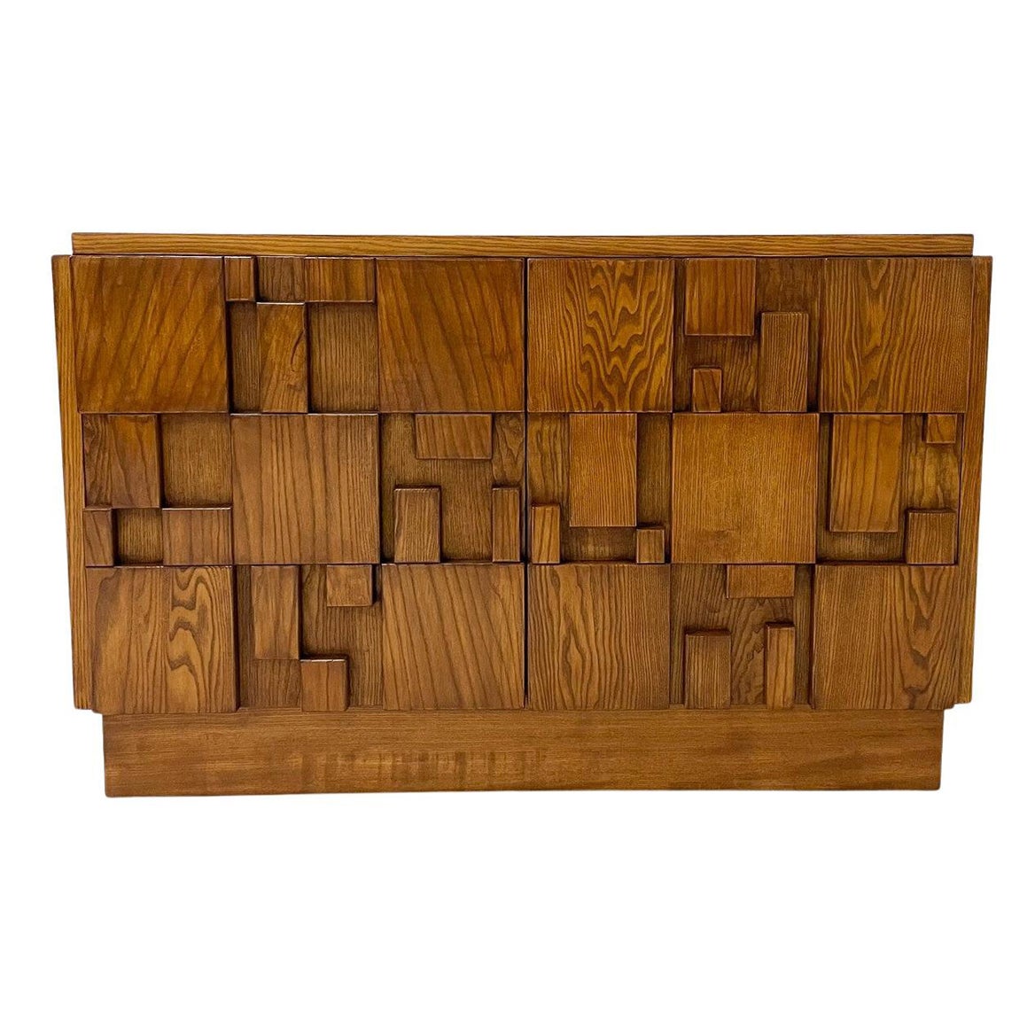 Credenza contemporanea brutalista, Frassino, Italia