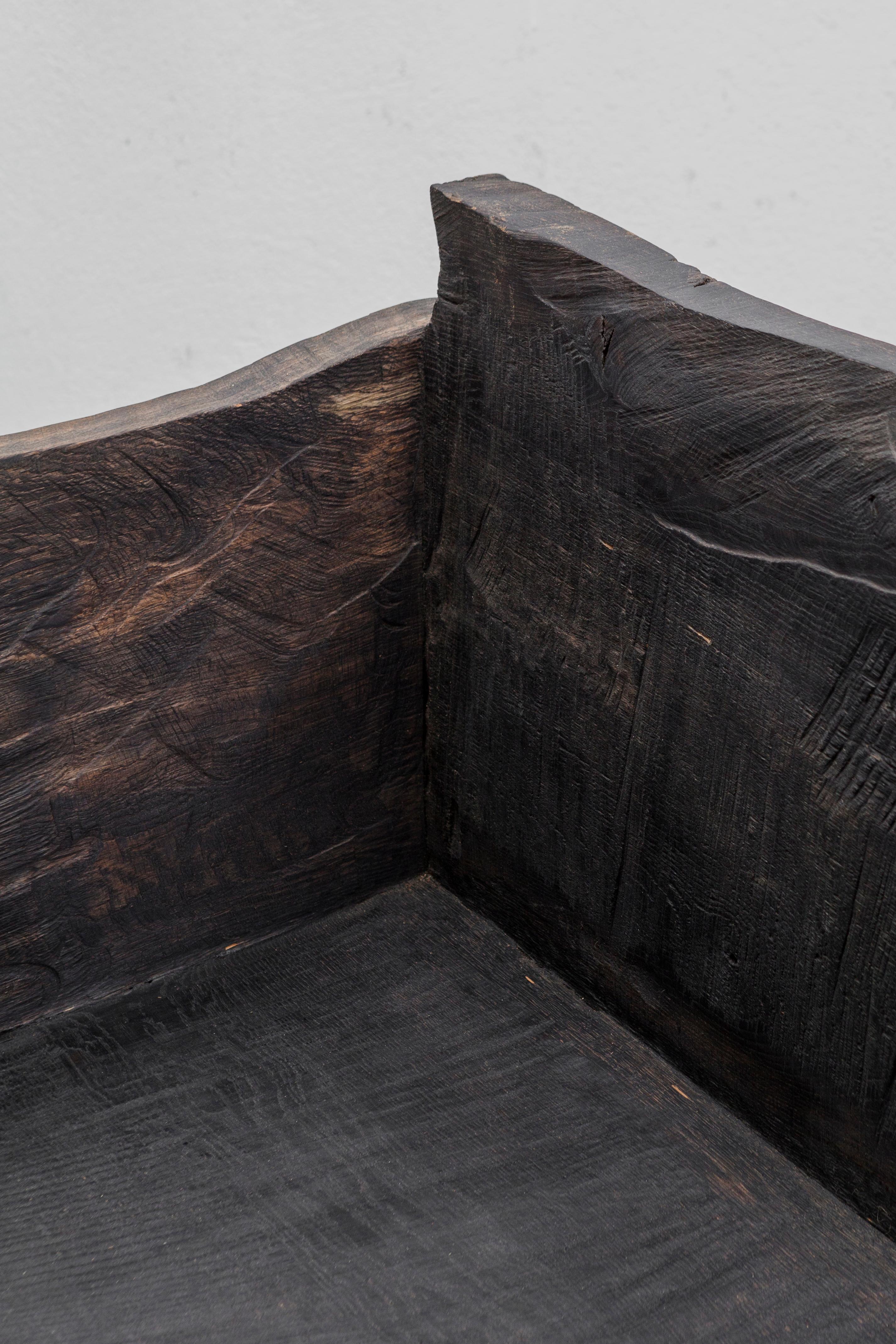 Brutalist Bench
Bench made of solid oak (+ linseed oil).
Measures: 90 x 185 x 60 cm.

SÓHA design studio conceives and produces furniture design and decorative objects in solid oak in an authentic style. Inspiration to create all these items comes