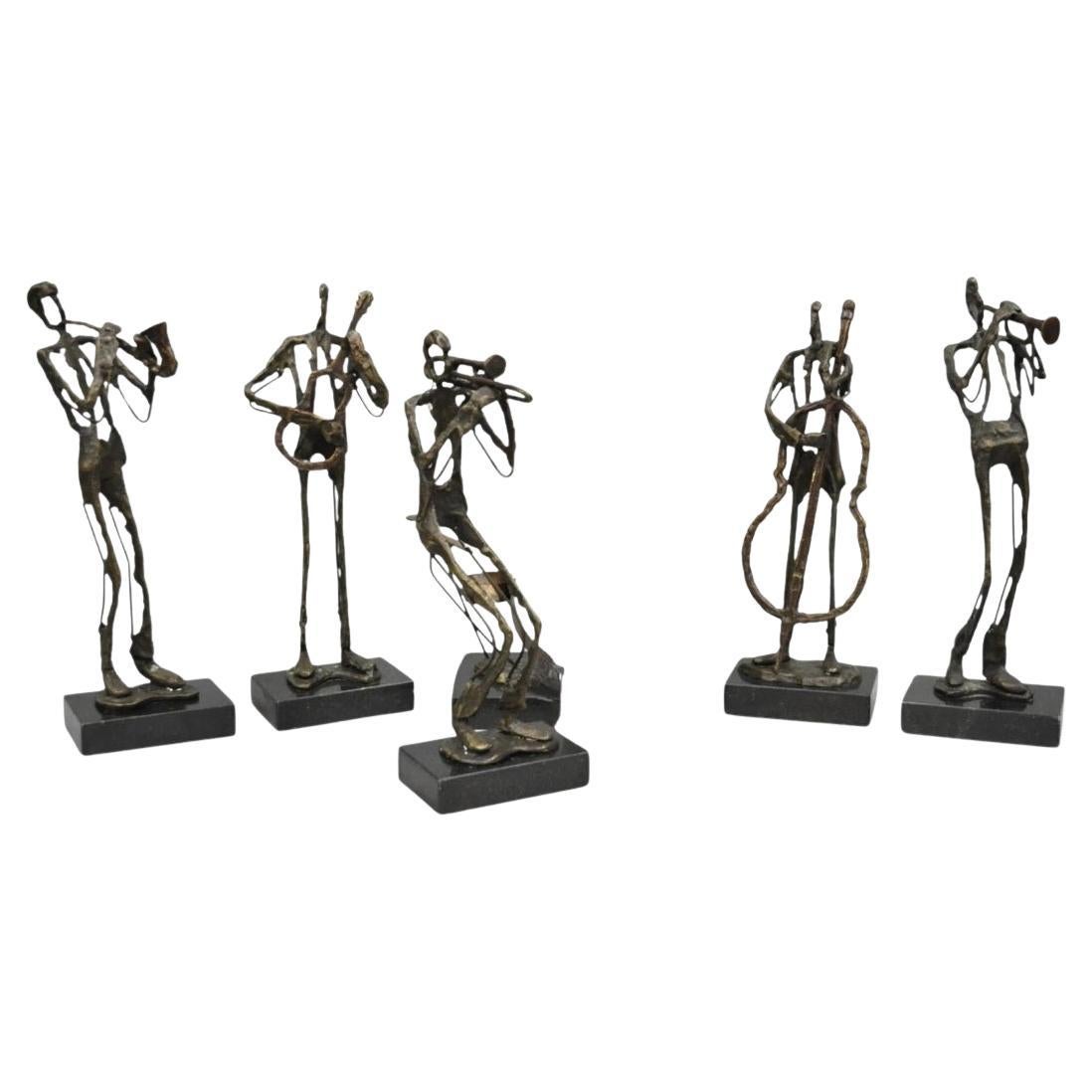Set di figure di musicisti jazz in bronzo e marmo, in stile brutalista contemporaneo, 5 pezzi