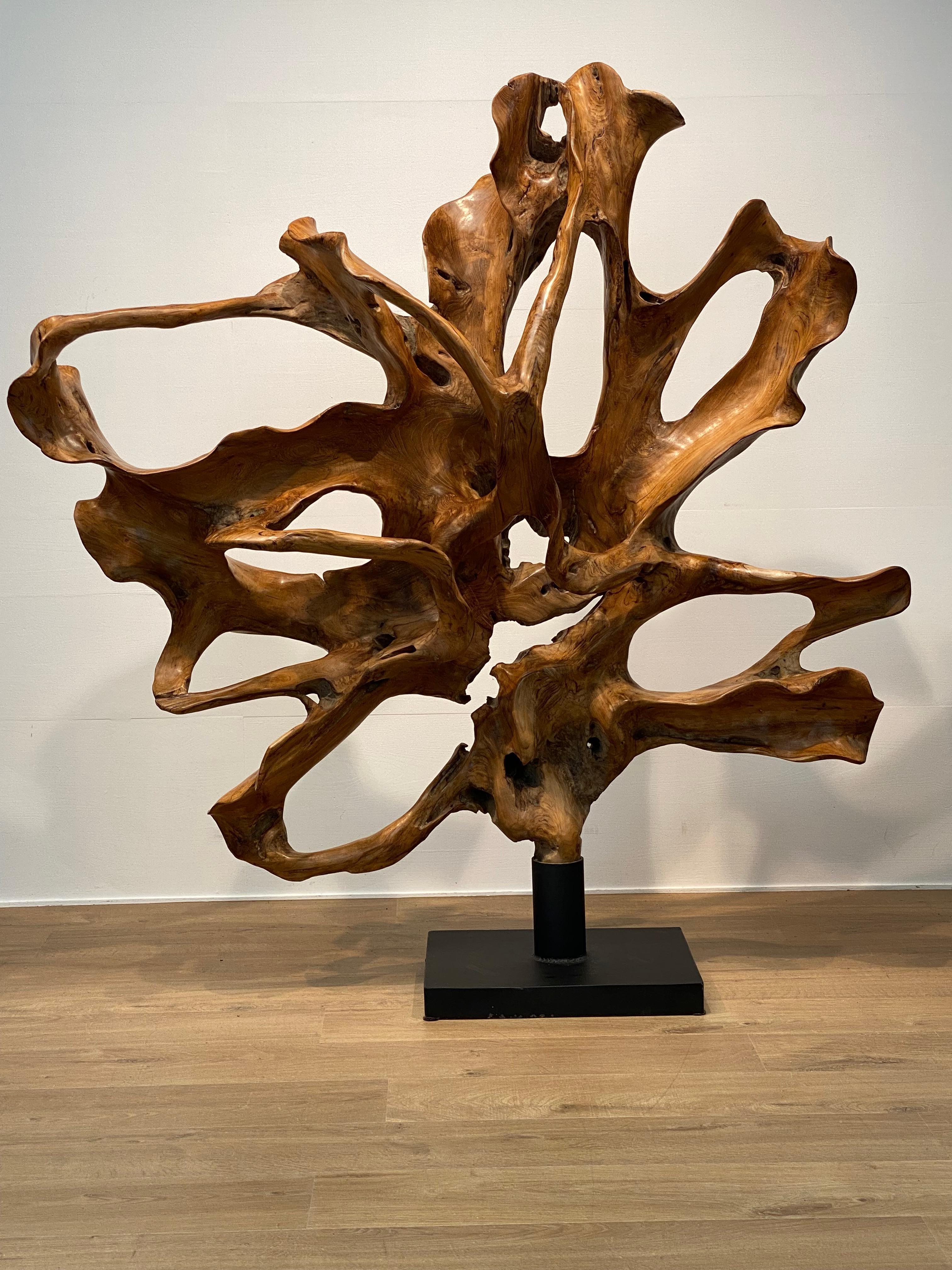 Sculpture en bois contemporaine et brutaliste en vente 5