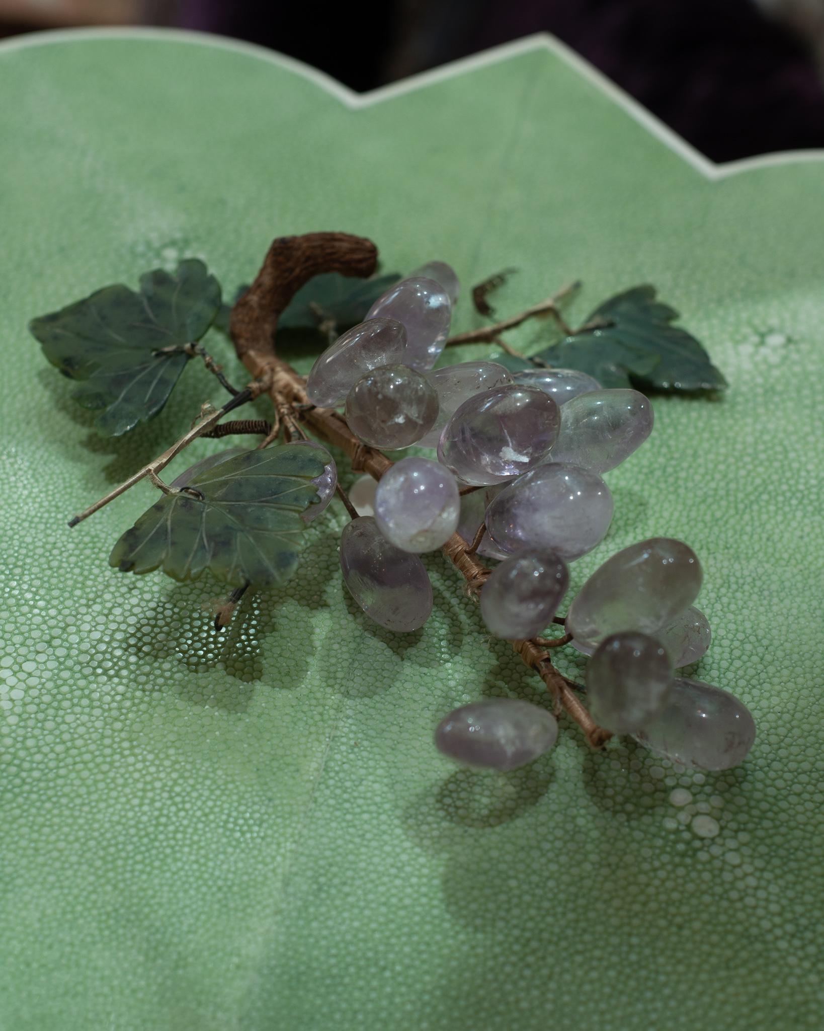 jade grapes and leaves
