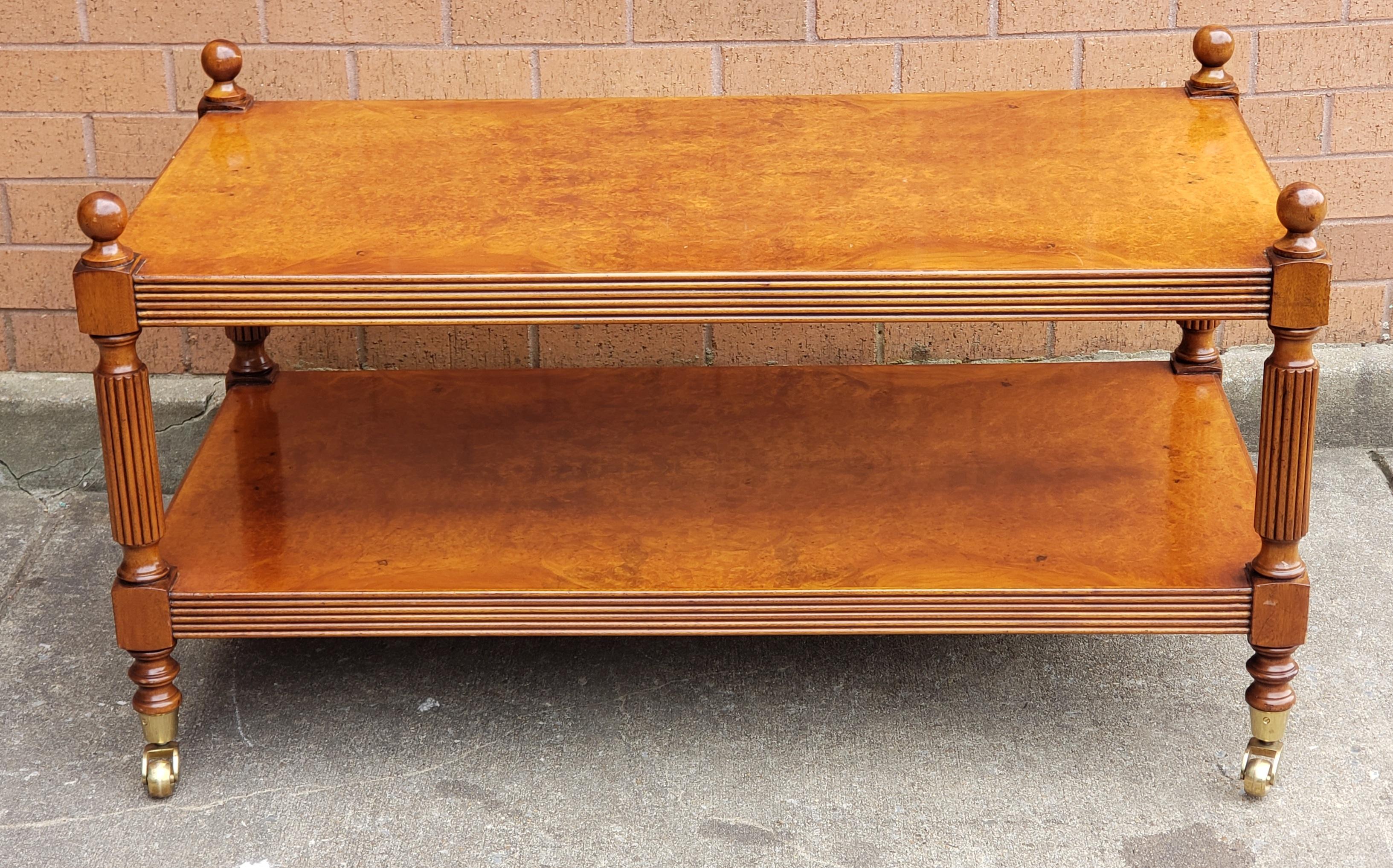 Contemporary Burl Fruitwood Tier Rolling Coffee Table im Angebot 9