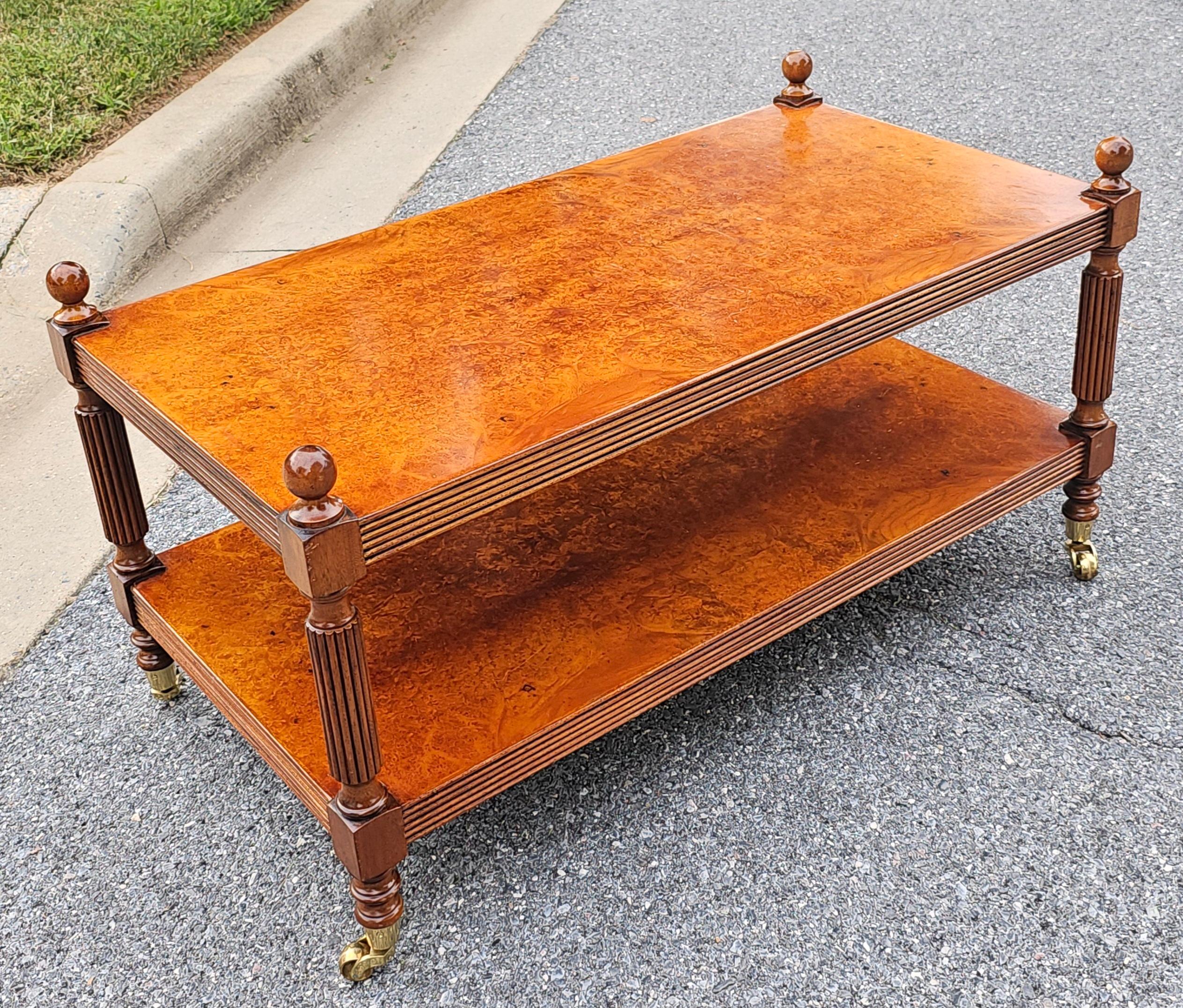 Contemporary Burl Fruitwood Tier Rolling Coffee Table im Angebot 1