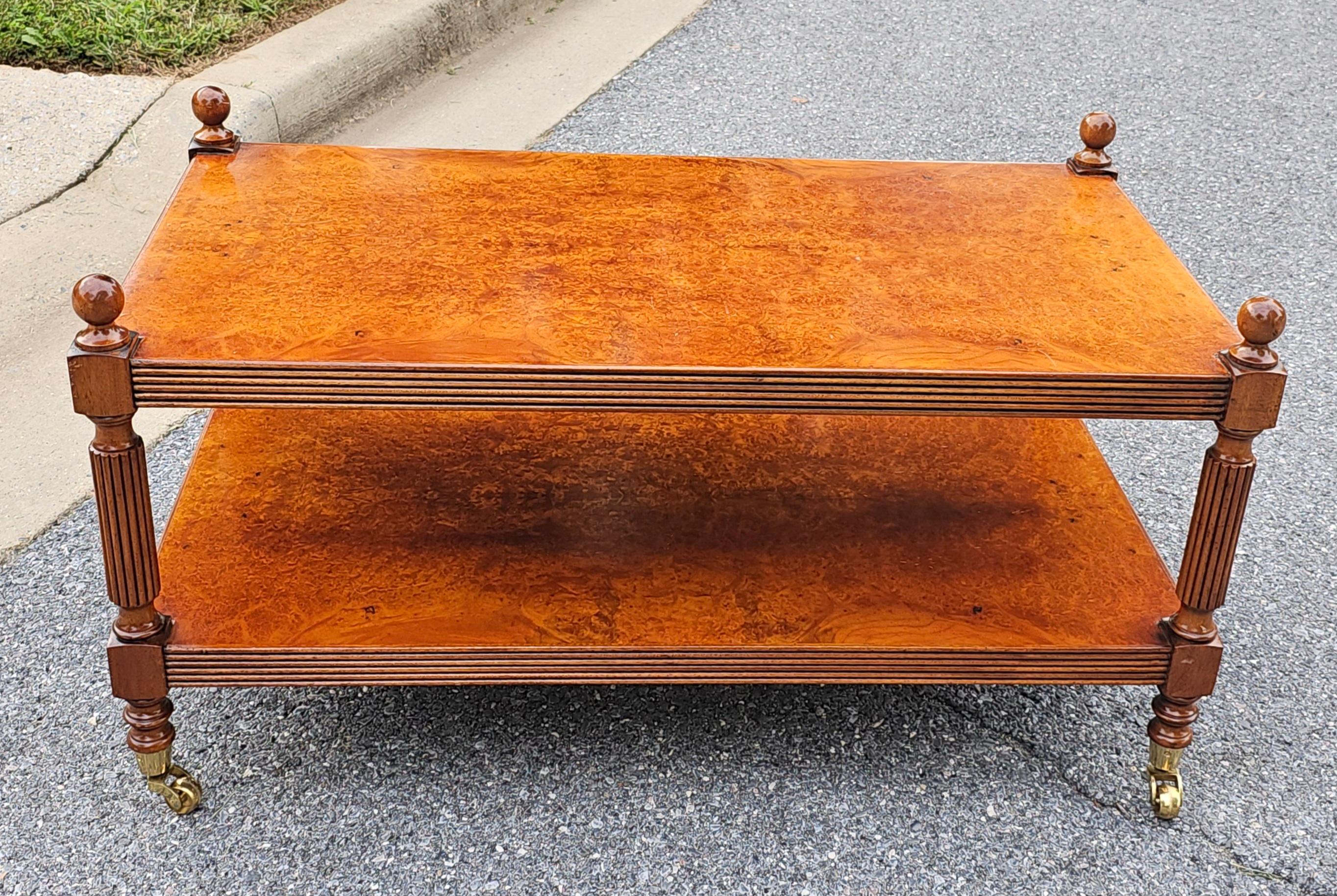 Contemporary Burl Fruitwood Tier Rolling Coffee Table im Angebot 4