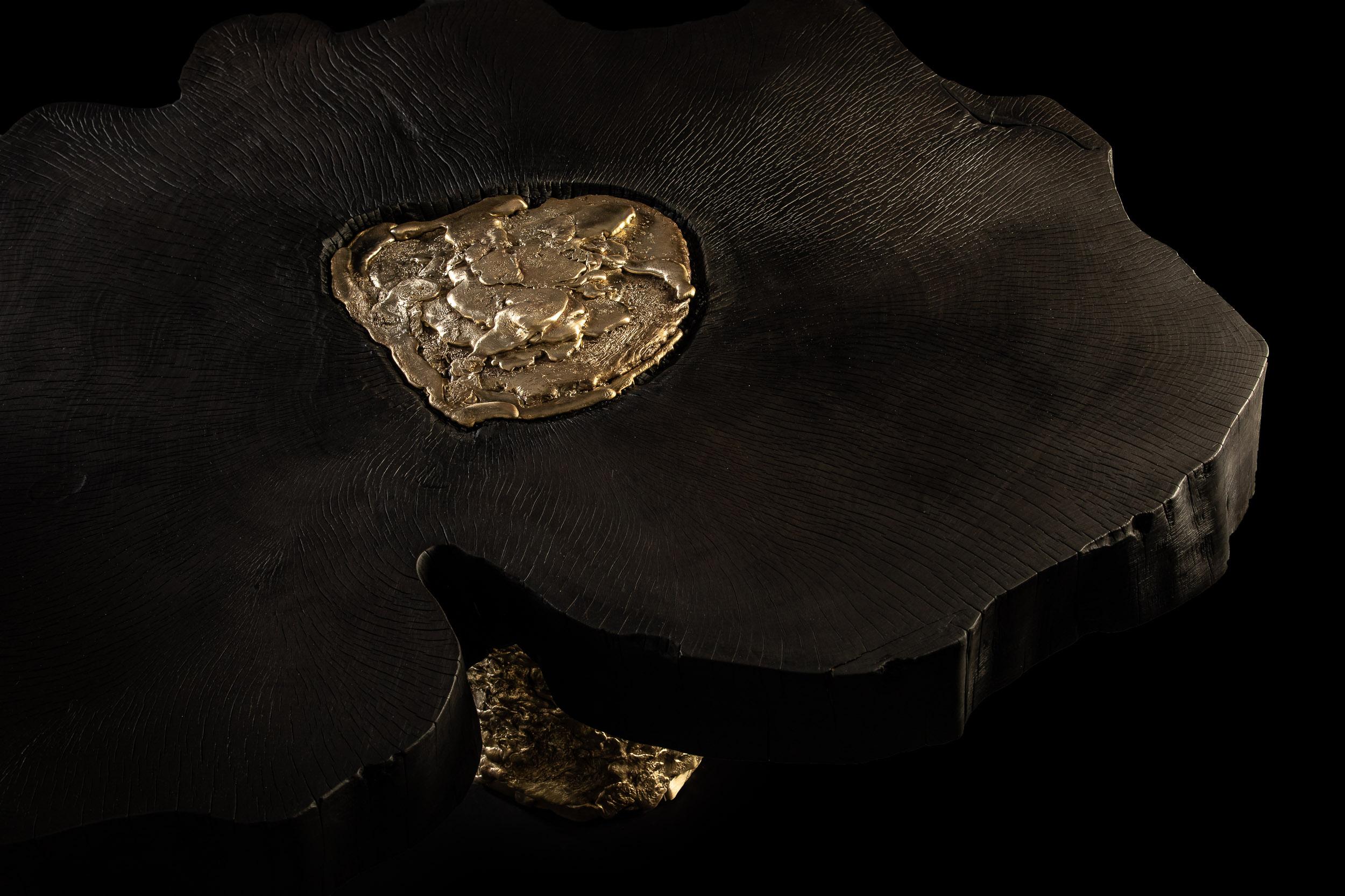 Contemporary Burned and oiled Chestnut wood - Cast Brass Lava table For Sale 5