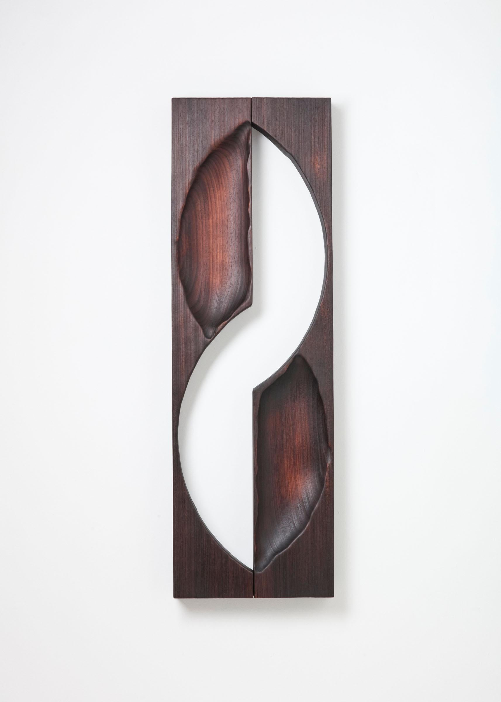 La pérdida de la artesanía en su forma más pura debido a las circunstancias económicas de los últimos siglos. Volver a lo básico en un mundo caótico en el que las redes sociales toman el control. Las expectativas y la presión para encajar en esta