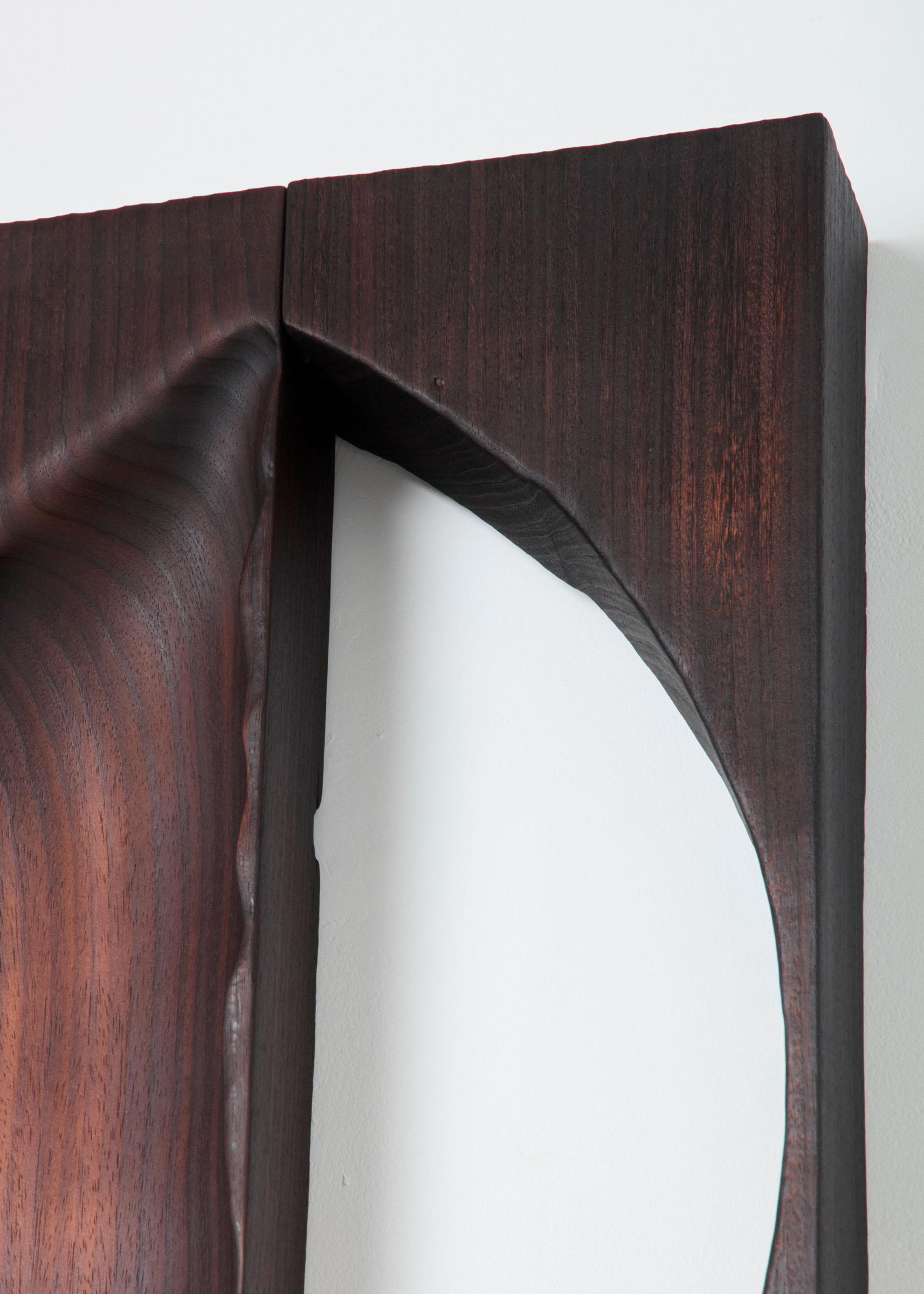 Madera blanda quemada contemporánea Anima Sola de Katrien Doms Siglo XXI y contemporáneo en venta