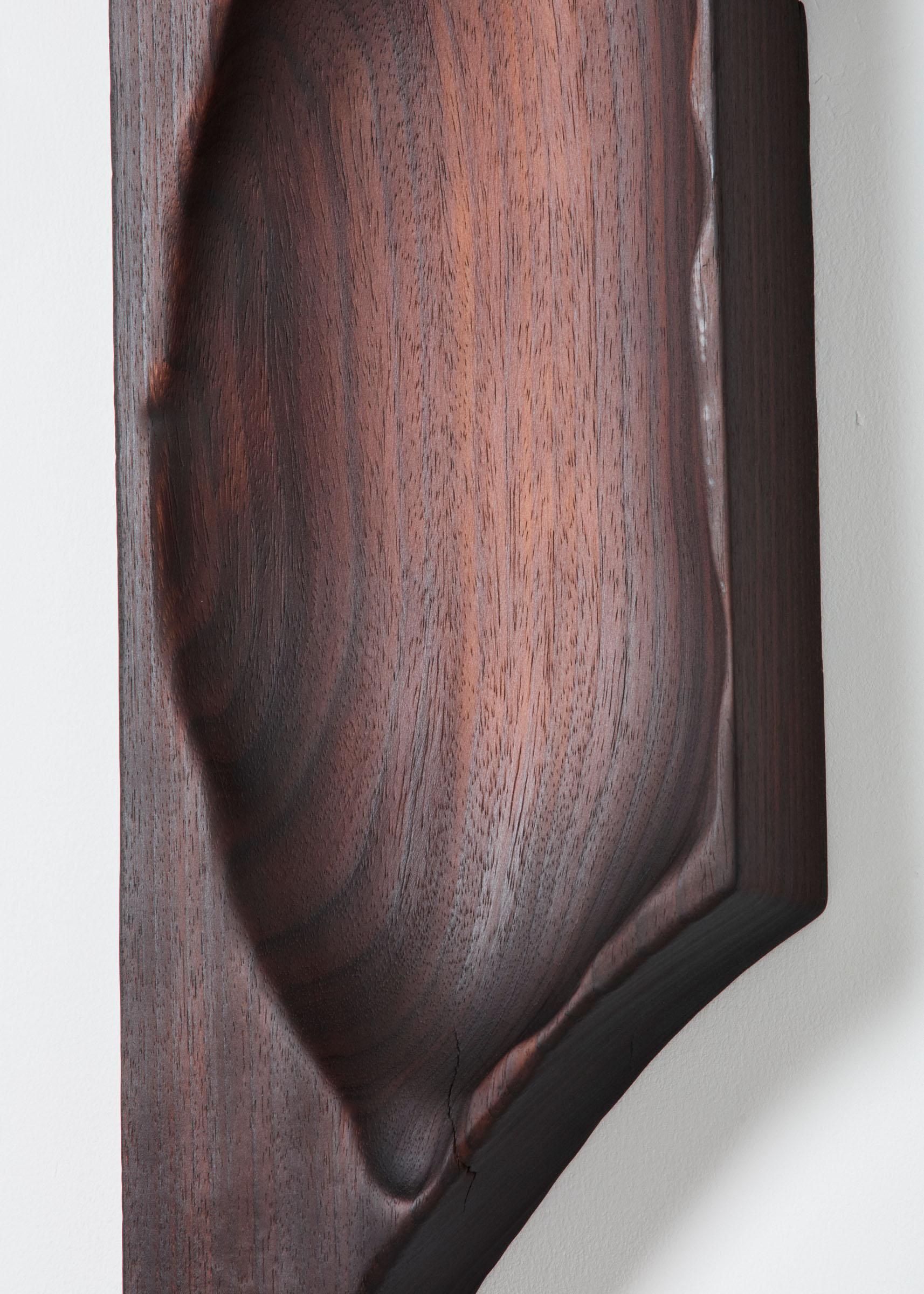 Madera blanda quemada contemporánea Anima Sola de Katrien Doms en venta 1