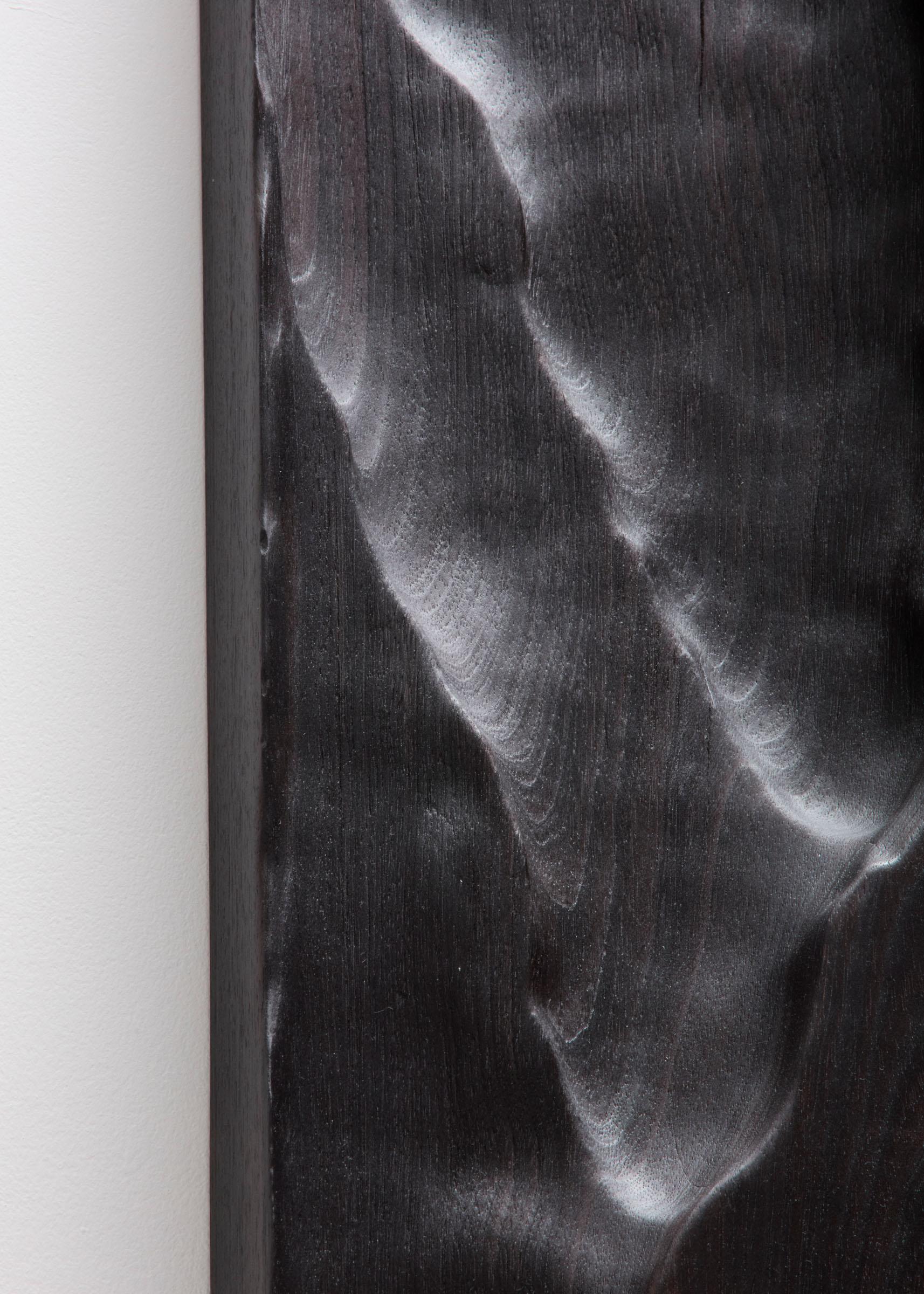 Zeitgenössisches gebranntes Weichholz Hope has a place by Katrien Doms im Zustand „Neu“ im Angebot in 1204, CH