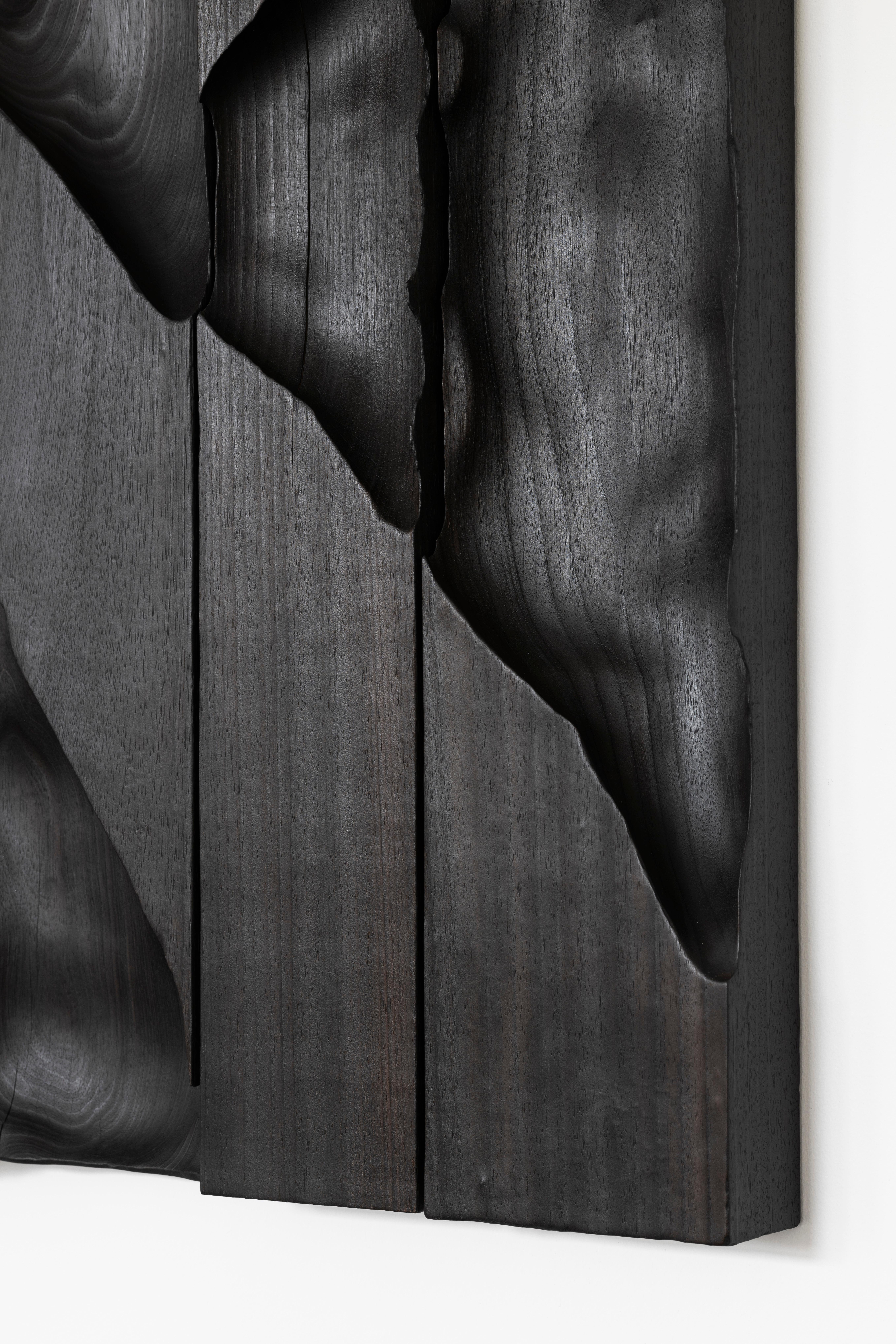 Pièce murale contemporaine en bois tendre brûlé Ukiyo 032 par Katrien Doms en vente 8