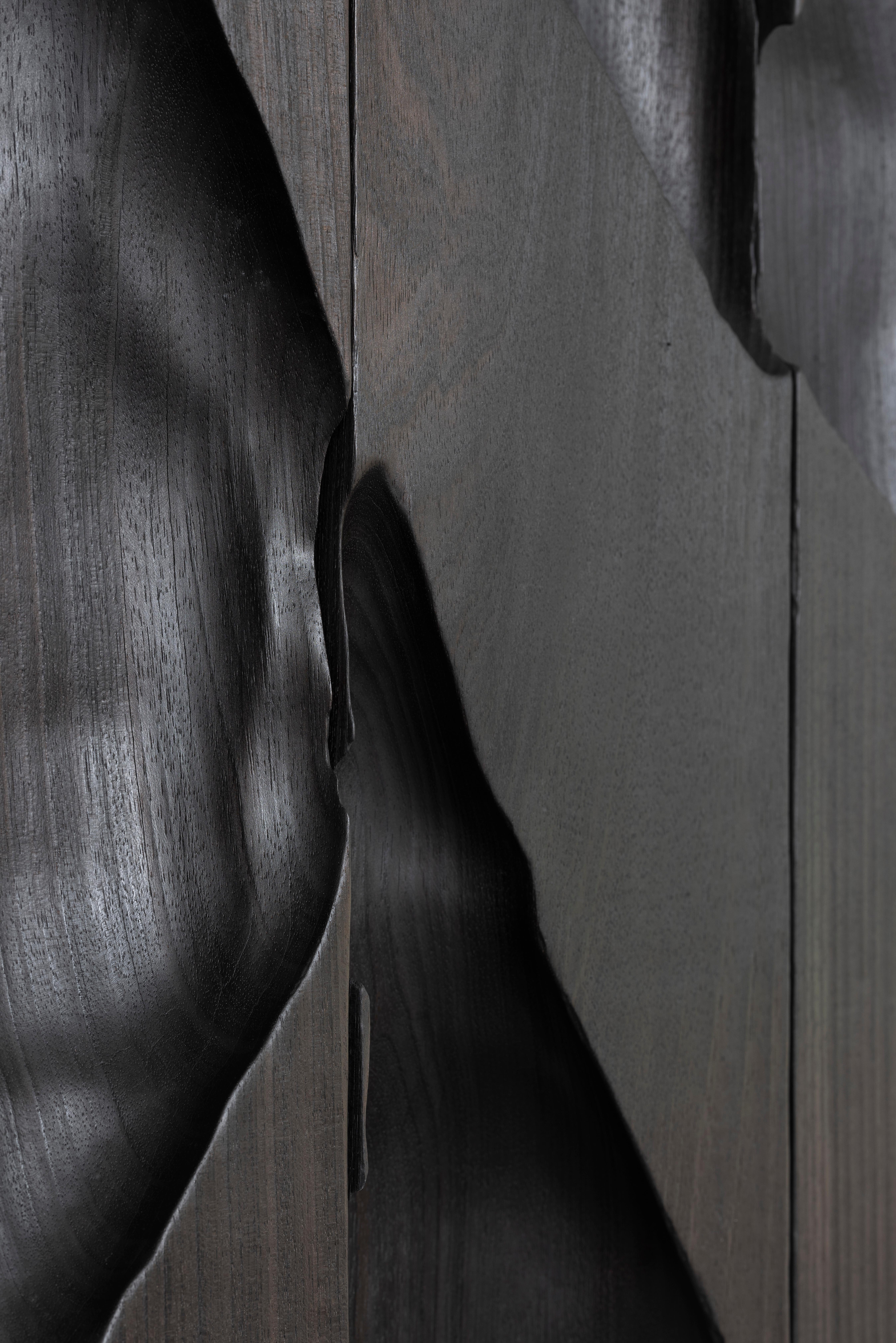 Pièce murale contemporaine en bois tendre brûlé Ukiyo 032 par Katrien Doms en vente 14