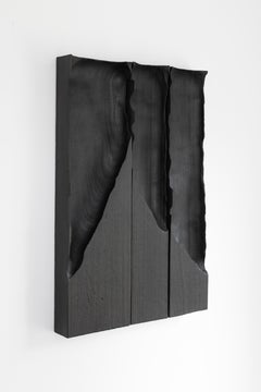 Pezzo da parete contemporaneo in legno morbido bruciato Ukiyo 035 di Katrien DOMs