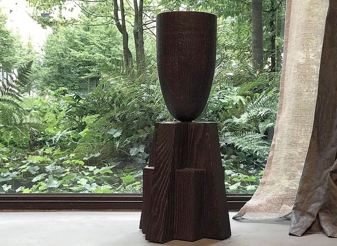 Contemporary Burnt Iroko Wood Goblet Vase with Geometric Base by Arno Declercq For Sale 5