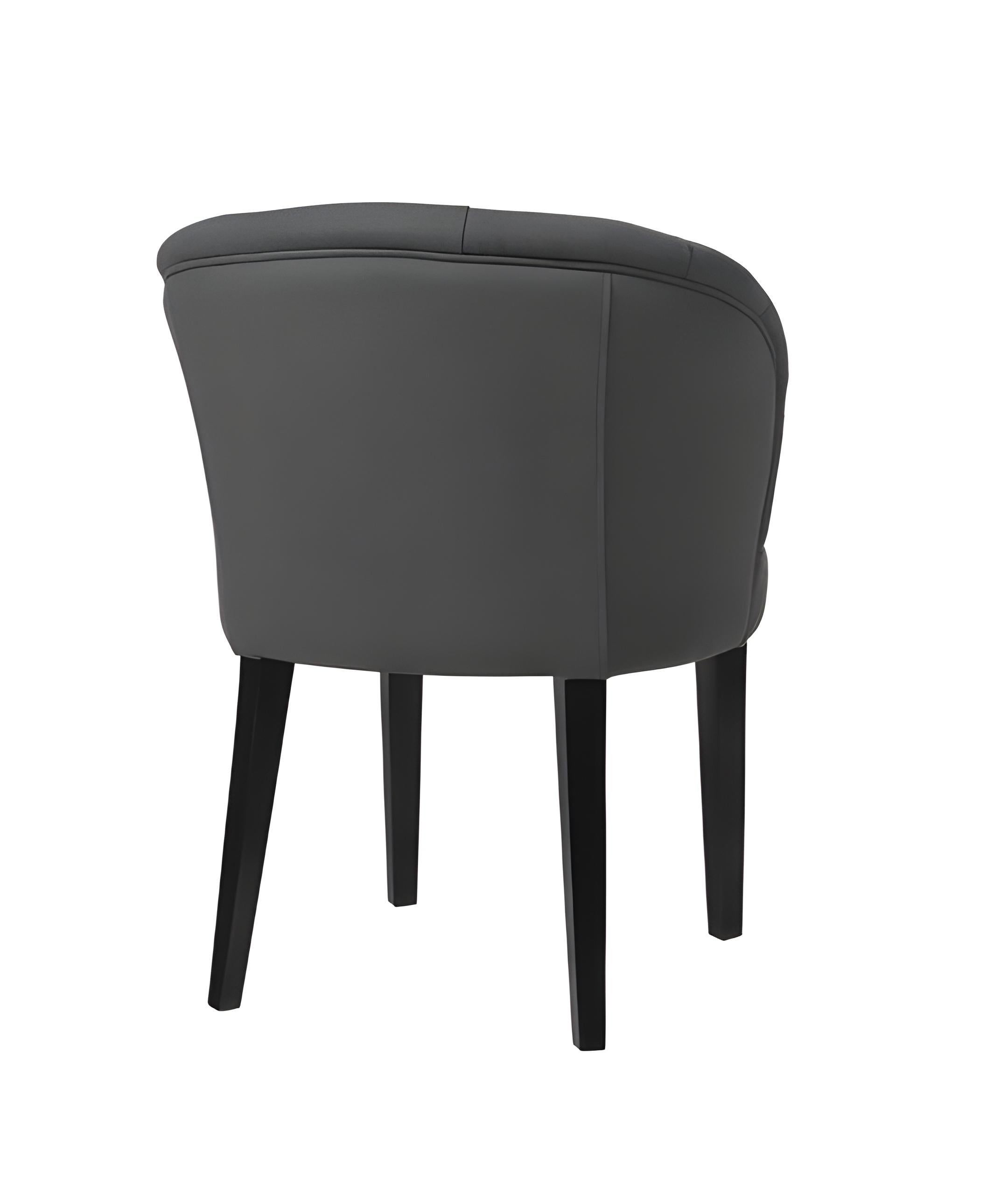 Sedie da pranzo contemporanee con schienale abbottonato, set da 8 In condizioni Nuovo in vendita a NEW YORK, NY