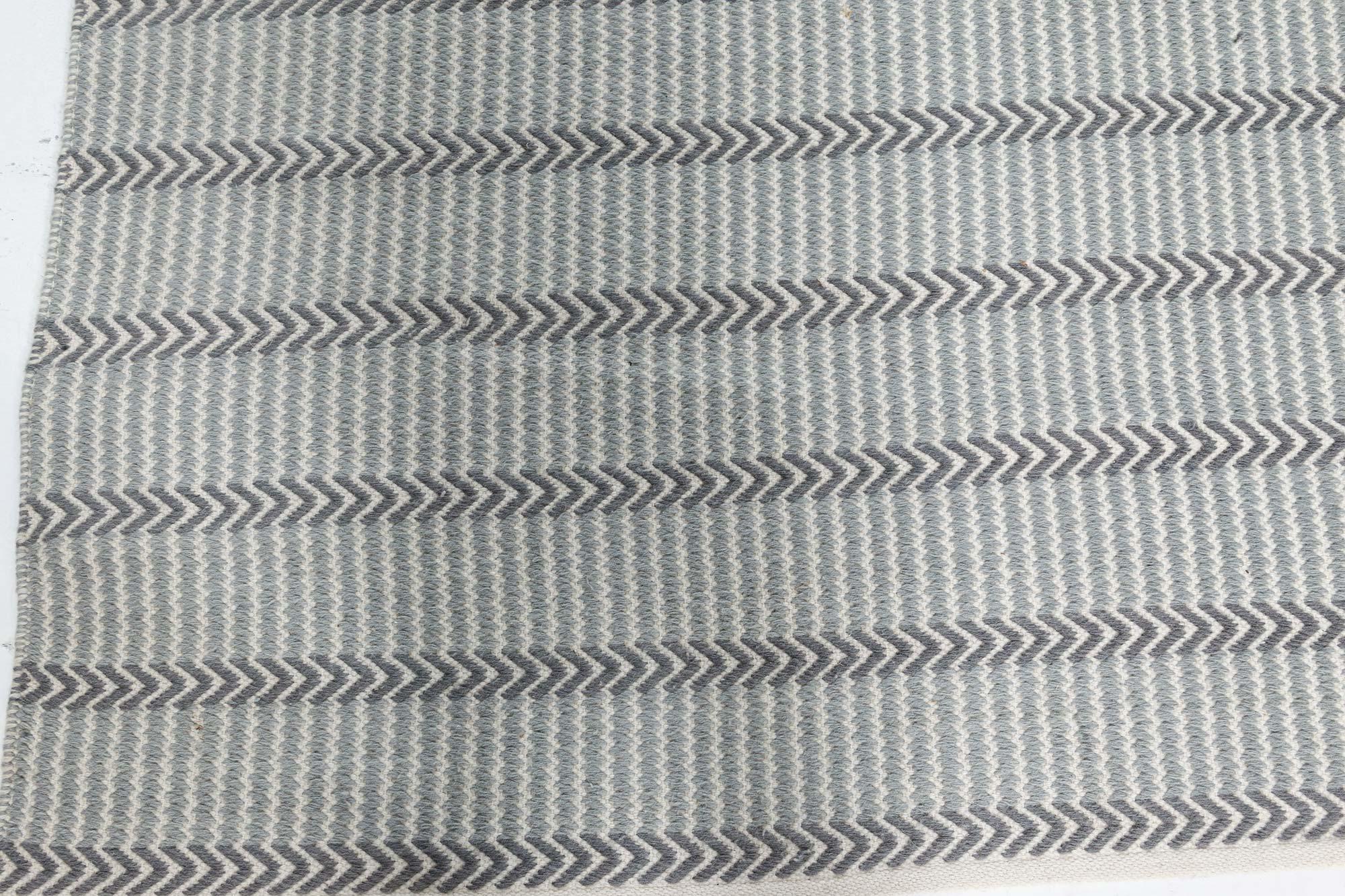 Contemporary Buxus Handmade Wool Rug by Doris Leslie Blau Indio en venta