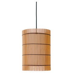 Lampe à suspension contemporaine faite à la main, cerisier et bambou, par Mediterranean Objects