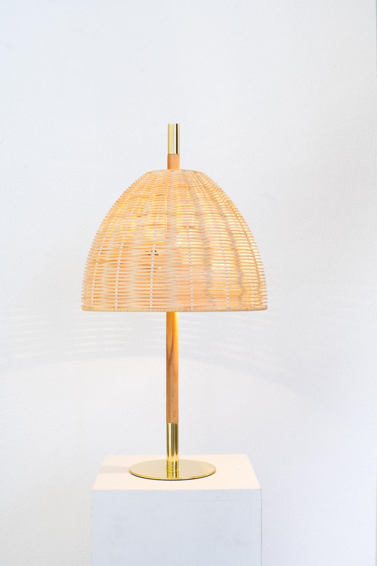 Contemporary by Chitarrini Studio Handmade Table lamp Natural Rattan Brass For Sale 14