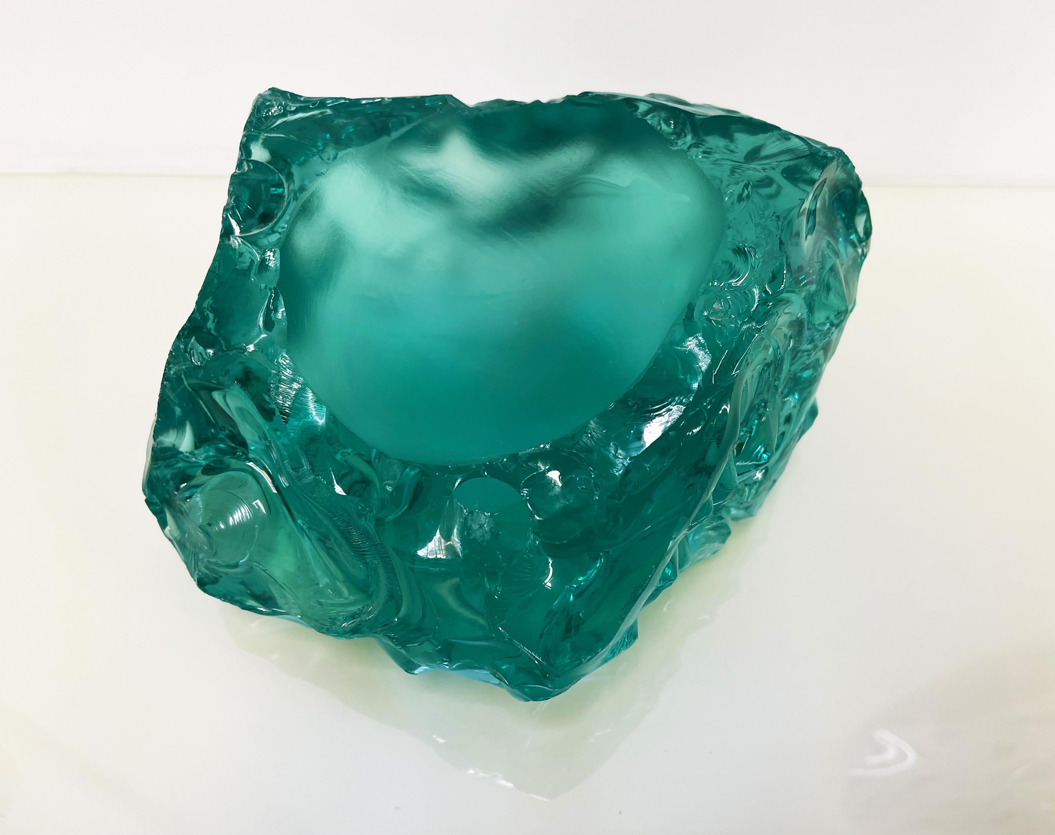 Hand-Crafted Contemporary Artistic Bowl Crystal Rock Unique Piece by Ghirò Studio For Sale