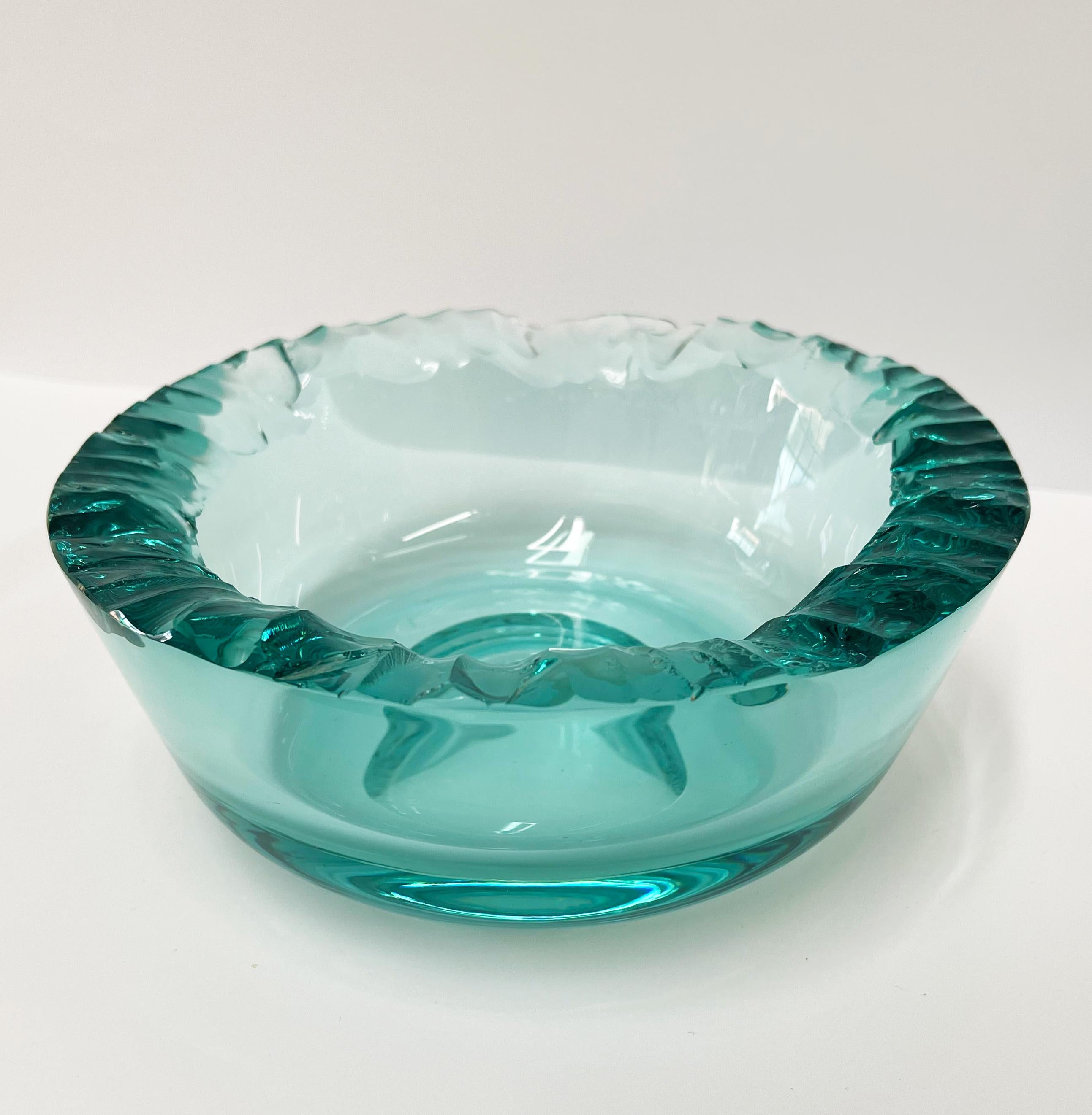 Hand-Crafted Contemporary Artistic Bowl Hand Crafted Aquamarine Crystal by Ghirò Studio For Sale