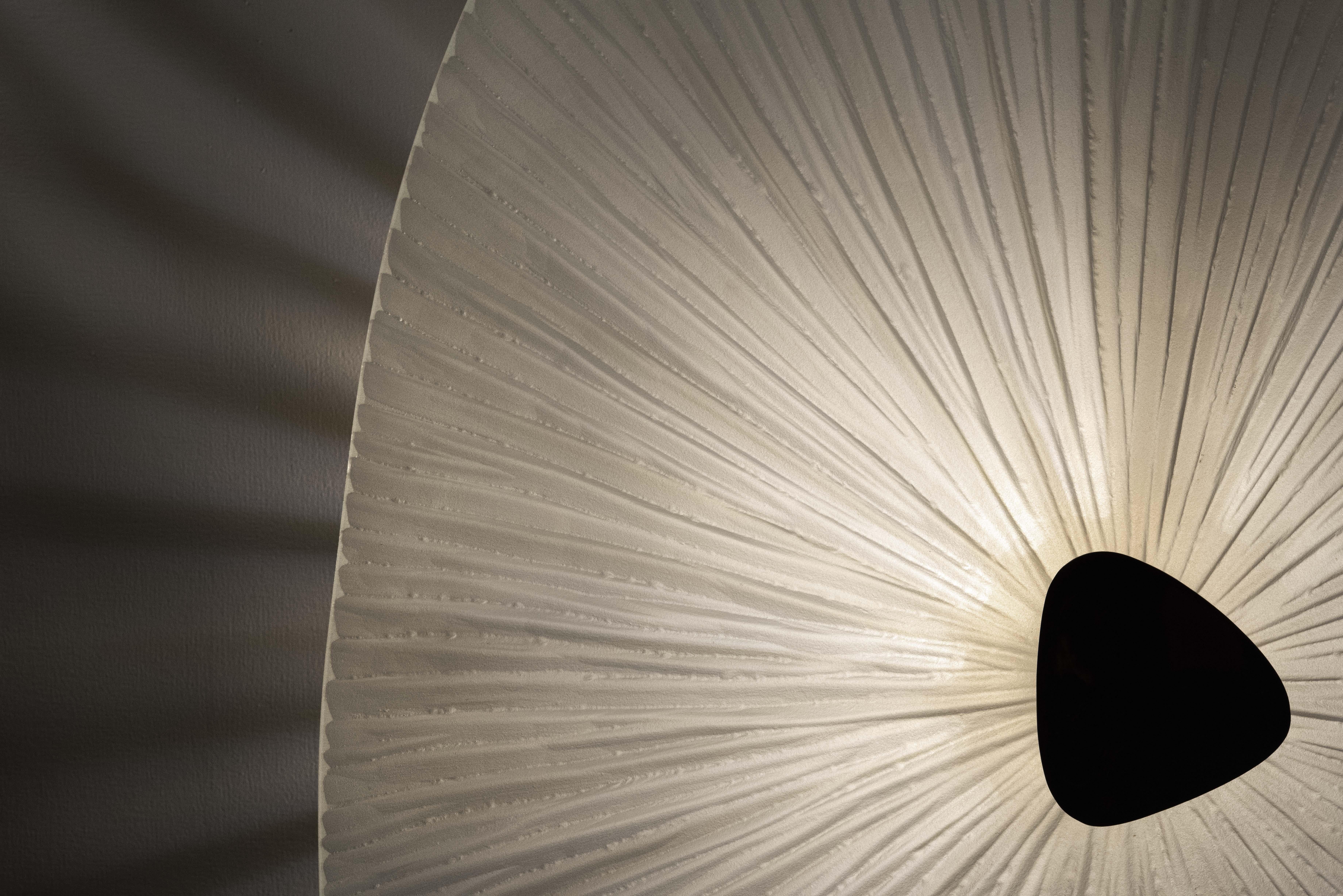 Applique Conchiglie en cristal, laiton et or, grande taille, contemporaine par Ghir Studio Neuf - En vente à Pieve Emanuele, Milano